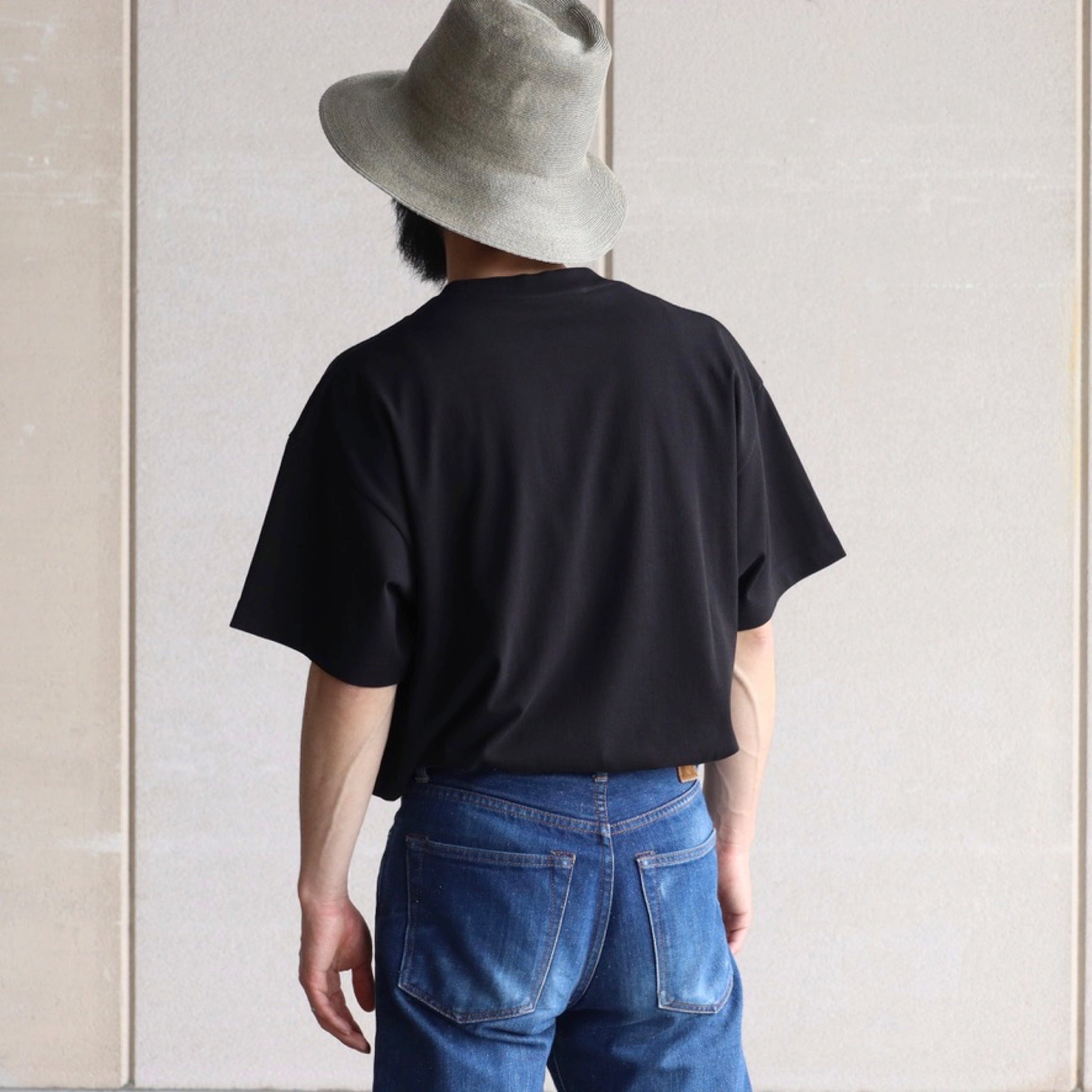 新品未使用タグ付 かまいたち濱家愛用品 エイトン Tシャツ 黒 Lサイズ相当 新品未使用タグ付 かまいたち濱家愛用品 エイトン Tシャツ 黒 L