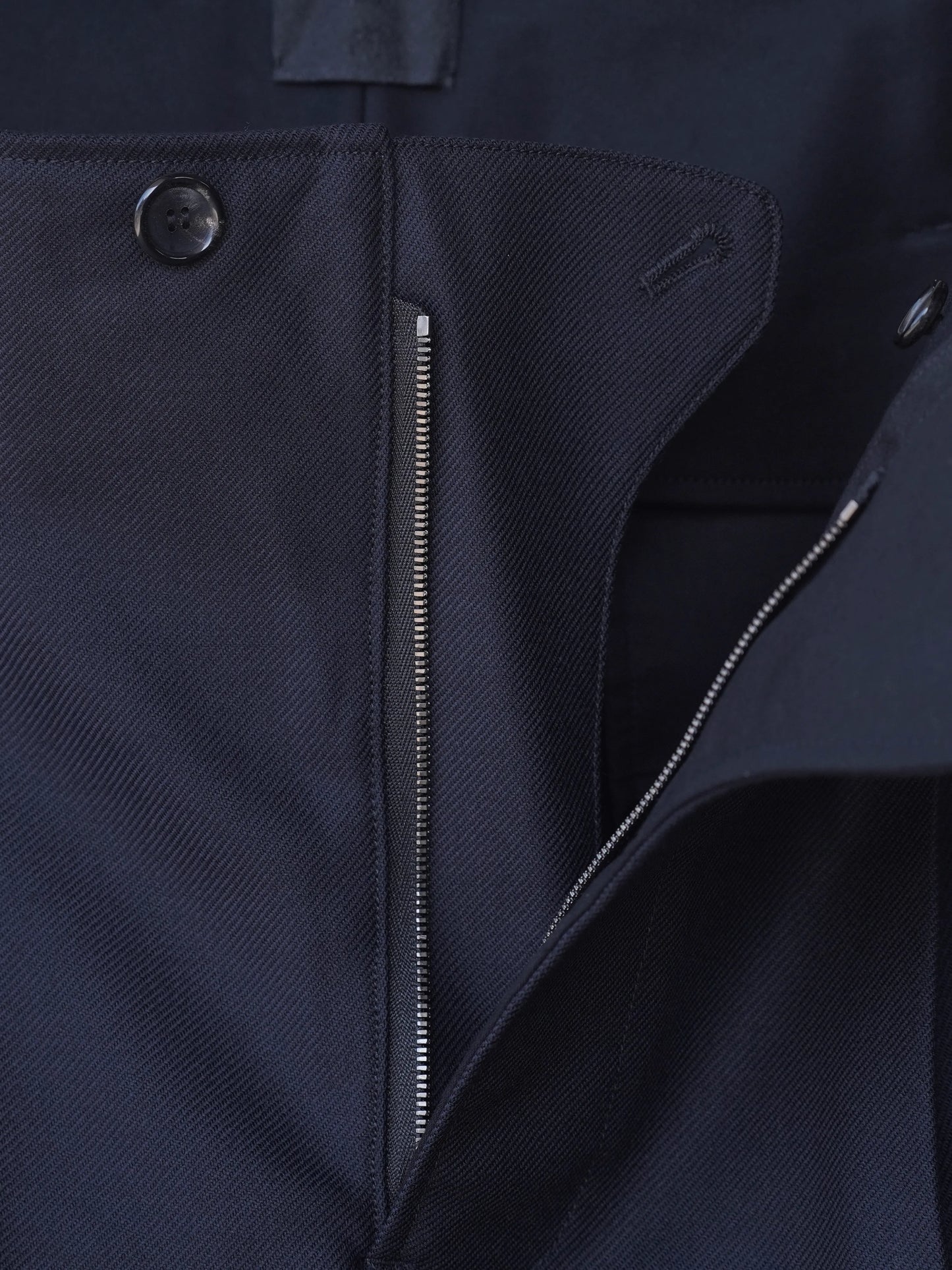山内-ヘビーウールツイル-サイドシームレスパンツ-dark-navy-9