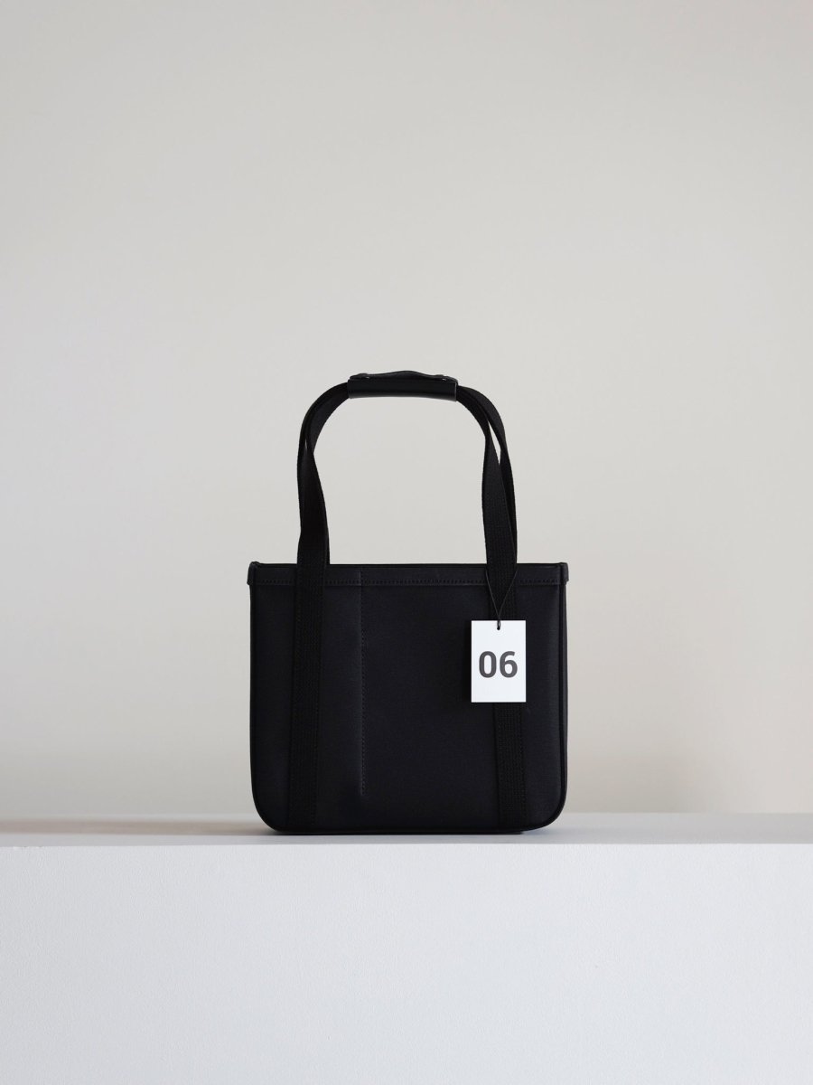 CHACOLI | FRAME TOTE 06 BLACK