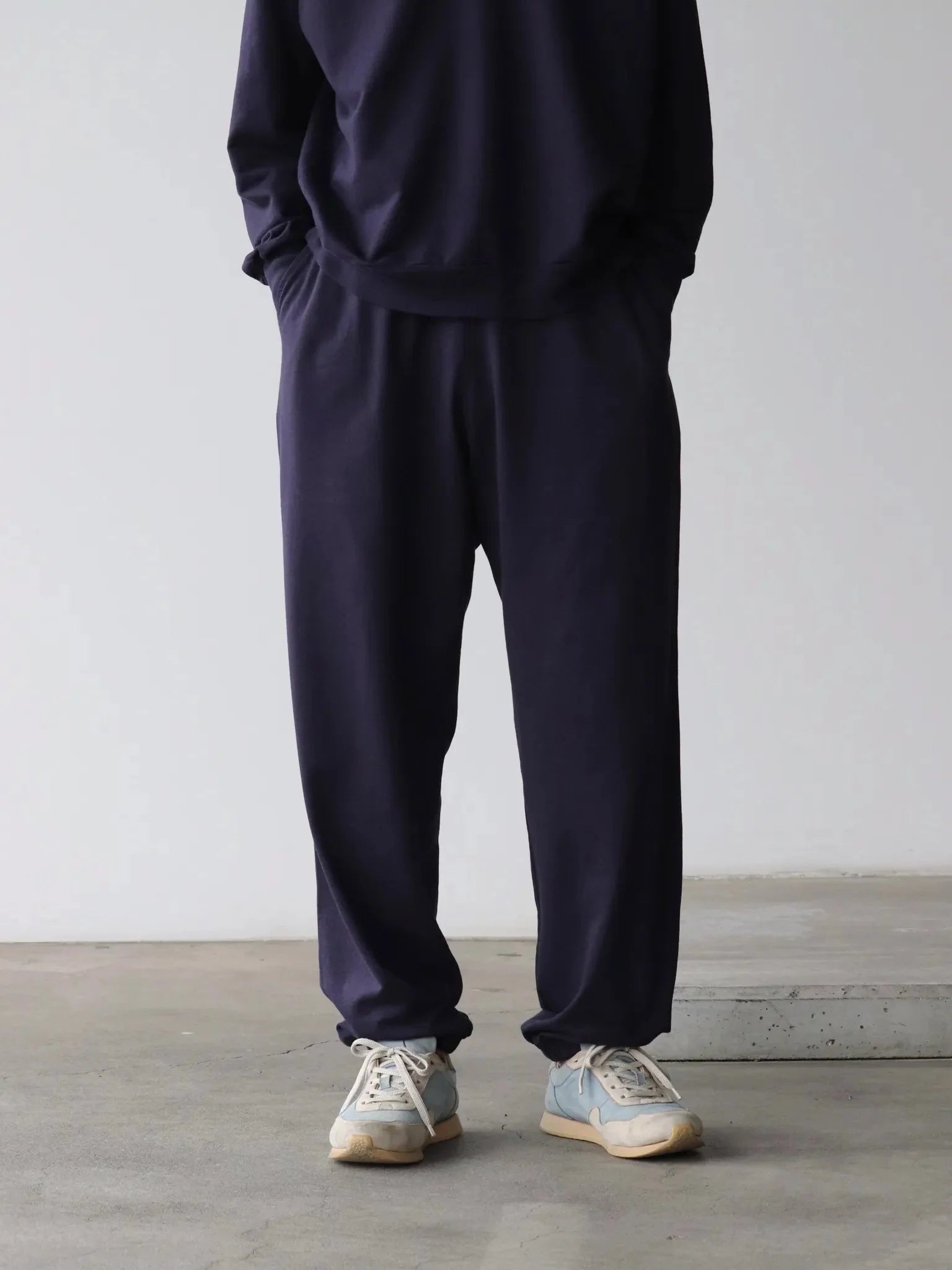 COMOLI | コットンシルクジャージ パンツ NAVY