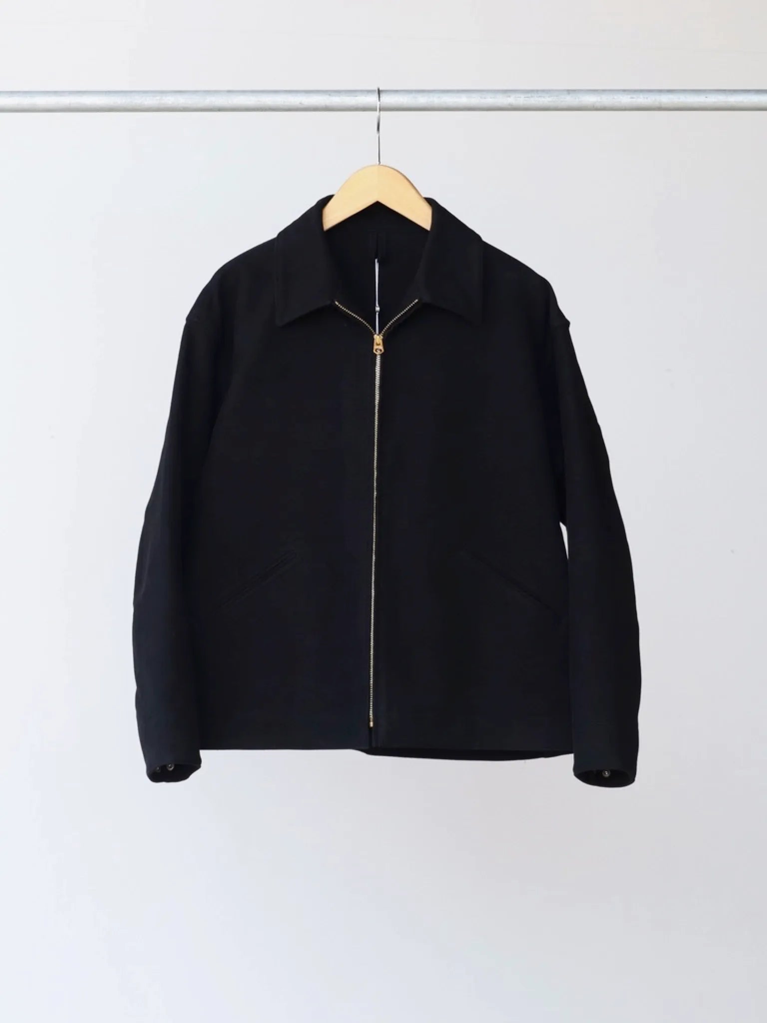 COMOLI モールスキン ジップショートジャケット BLACK | CASANOVA&CO COMOLI モールスキン ジップショートジャケット BLACK | CASANOVA&CO