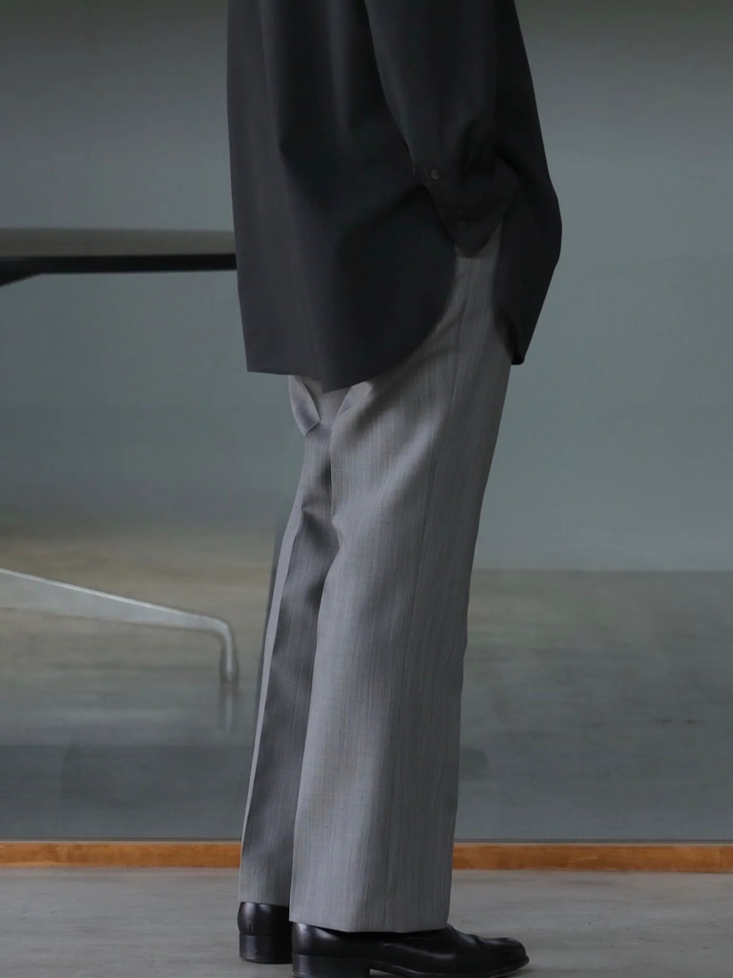 irenisa-semi-flare-trousers-gray-7