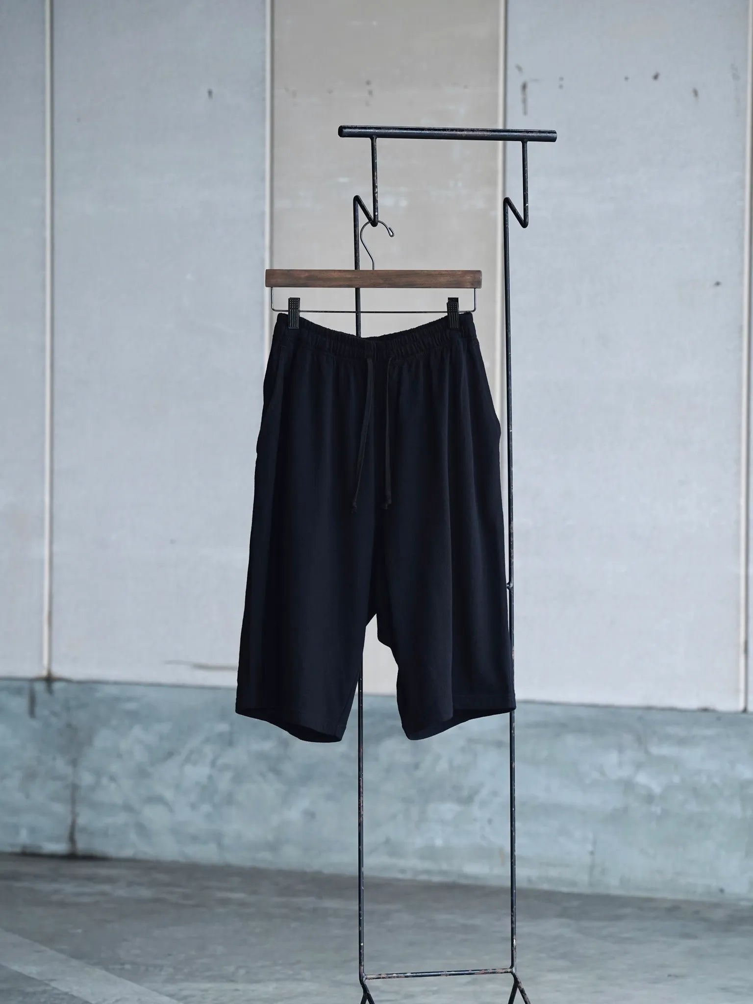 COMOLI コットンメッシュ ショーツ BLACK | CASANOVA&CO (カサノヴァ
