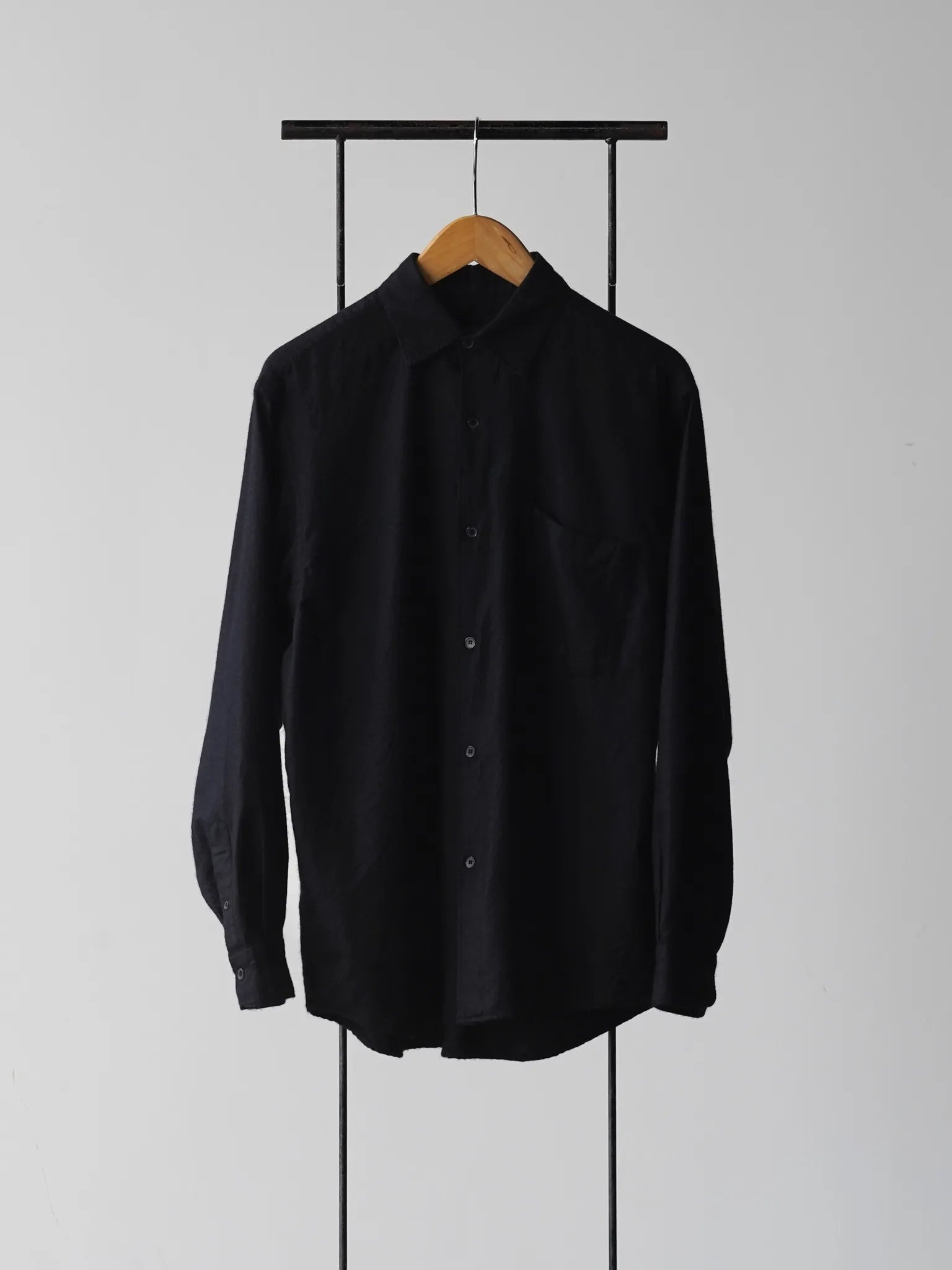 COMOLI カシミヤシルク 製品染シャツ NAVY | CASANOVA&CO (カサノヴァ