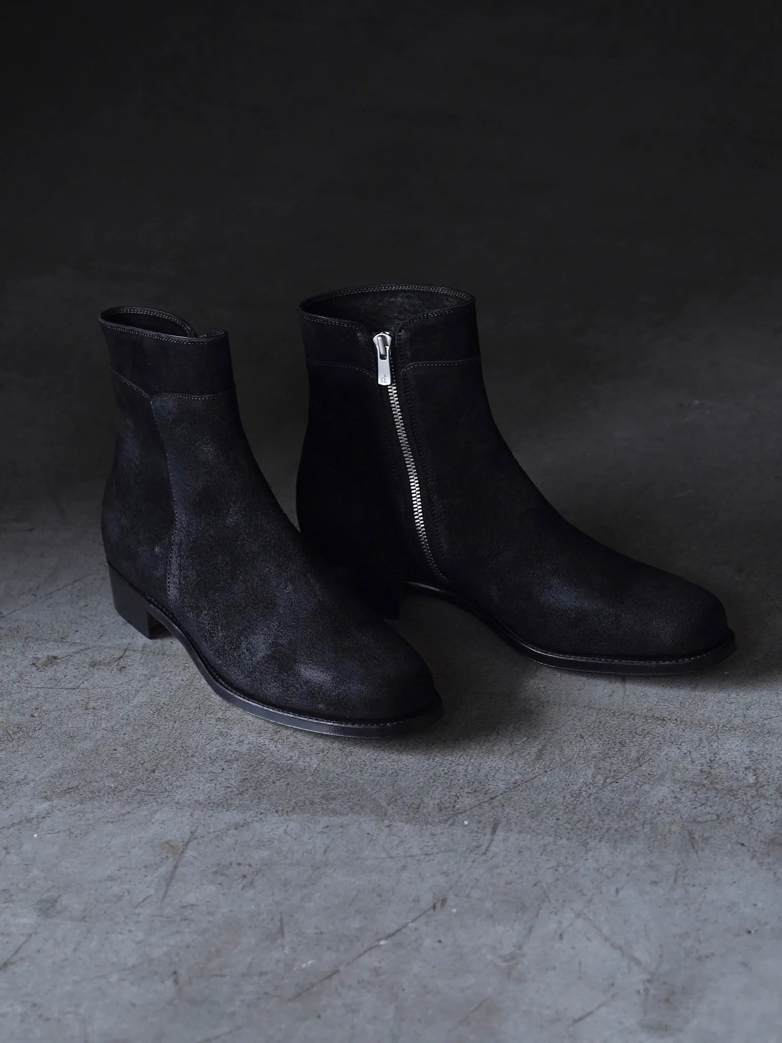 Post Production Side Zip Boots [Waxed Ezojika Suede] Black