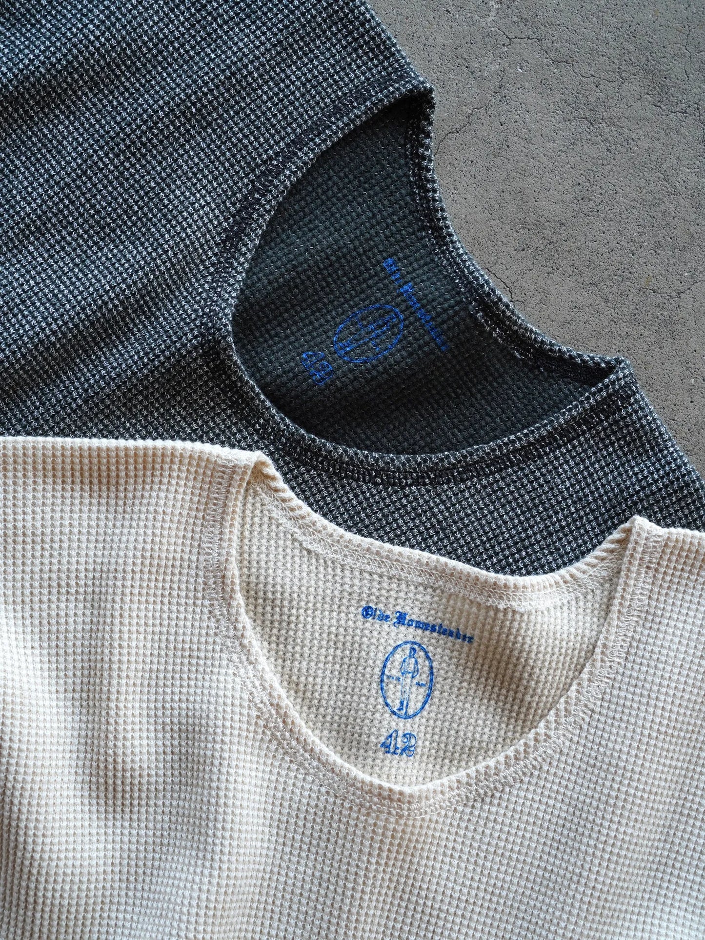 OLDE HOMESTEADER YOUTH | EXTRA SOFT THERMAL OVAL NECK LONG SLEEVE BLACK × ECRU