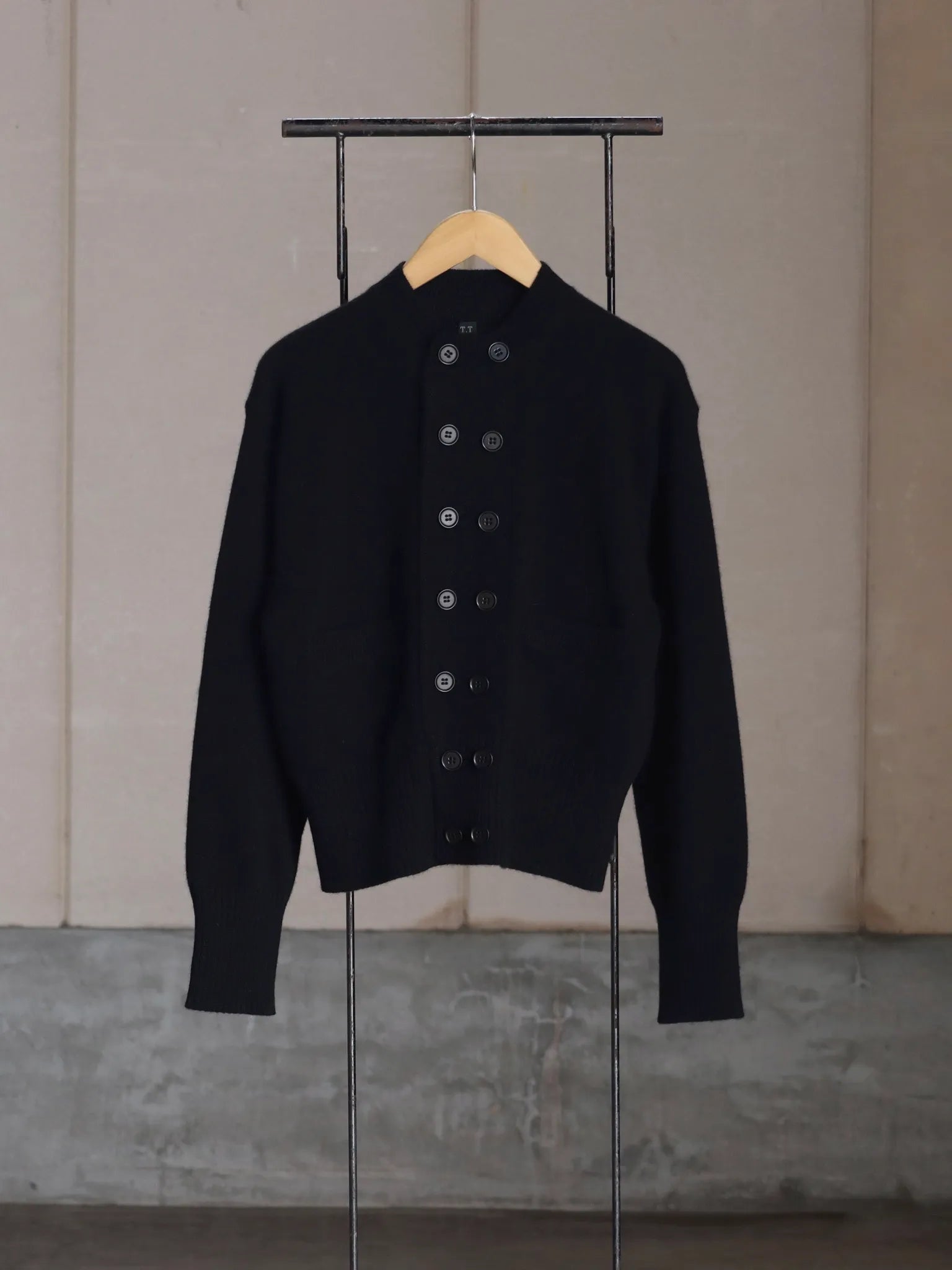 T.T LOT.506 DB CARDIGAN Black | CASANOVA&CO (カサノヴァアンドコー T.T LOT.506 DB CARDIGAN Black | CASANOVA&CO (カサノヴァアンドコー