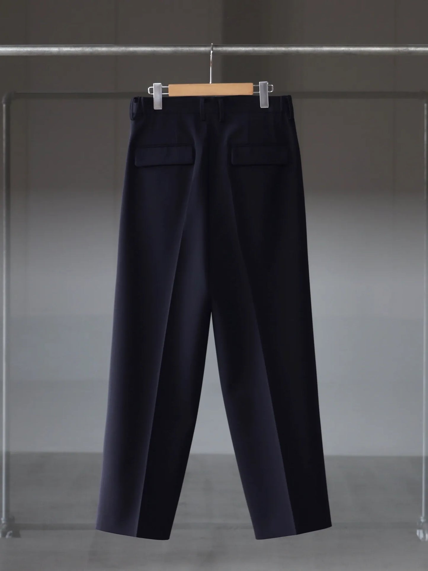 irenisa-two-tucks-wide-trousers-dark-navy-2