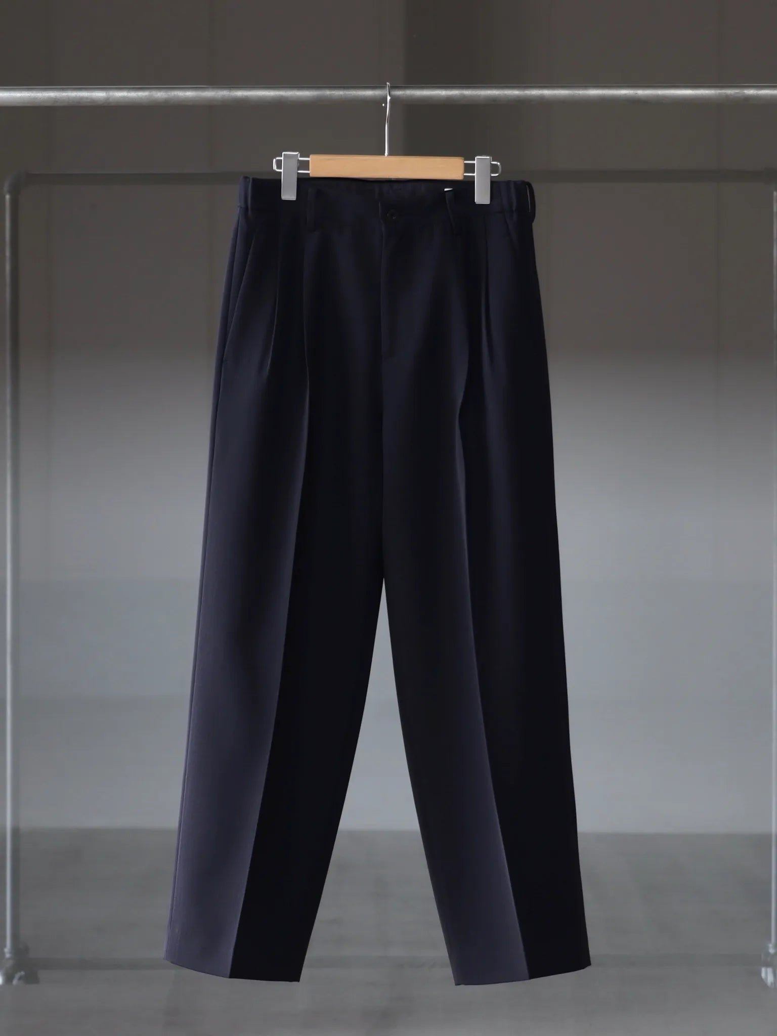 irenisa-two-tucks-wide-trousers-dark-navy-1