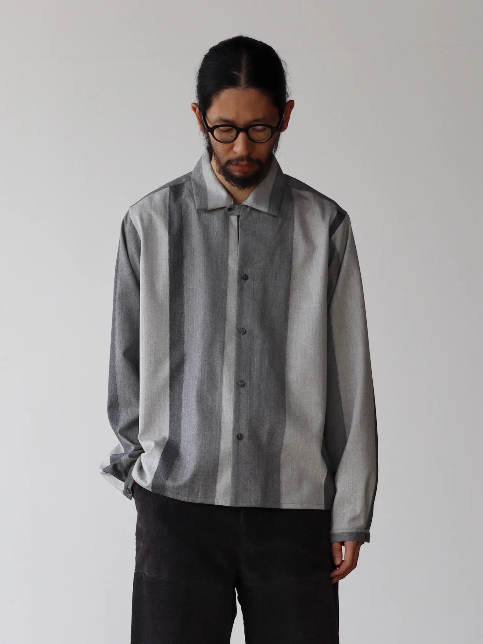 amachi. | Texture Fluctuation Shirt Gray