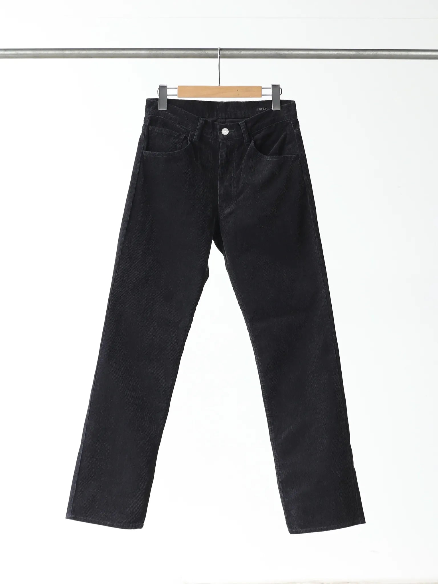 COMOLI コーデュロイ 5Pパンツ BLACK | CASANOVA&CO (カサノヴァアンド COMOLI コーデュロイ 5Pパンツ BLACK | CASANOVA&CO (カサノヴァアンド