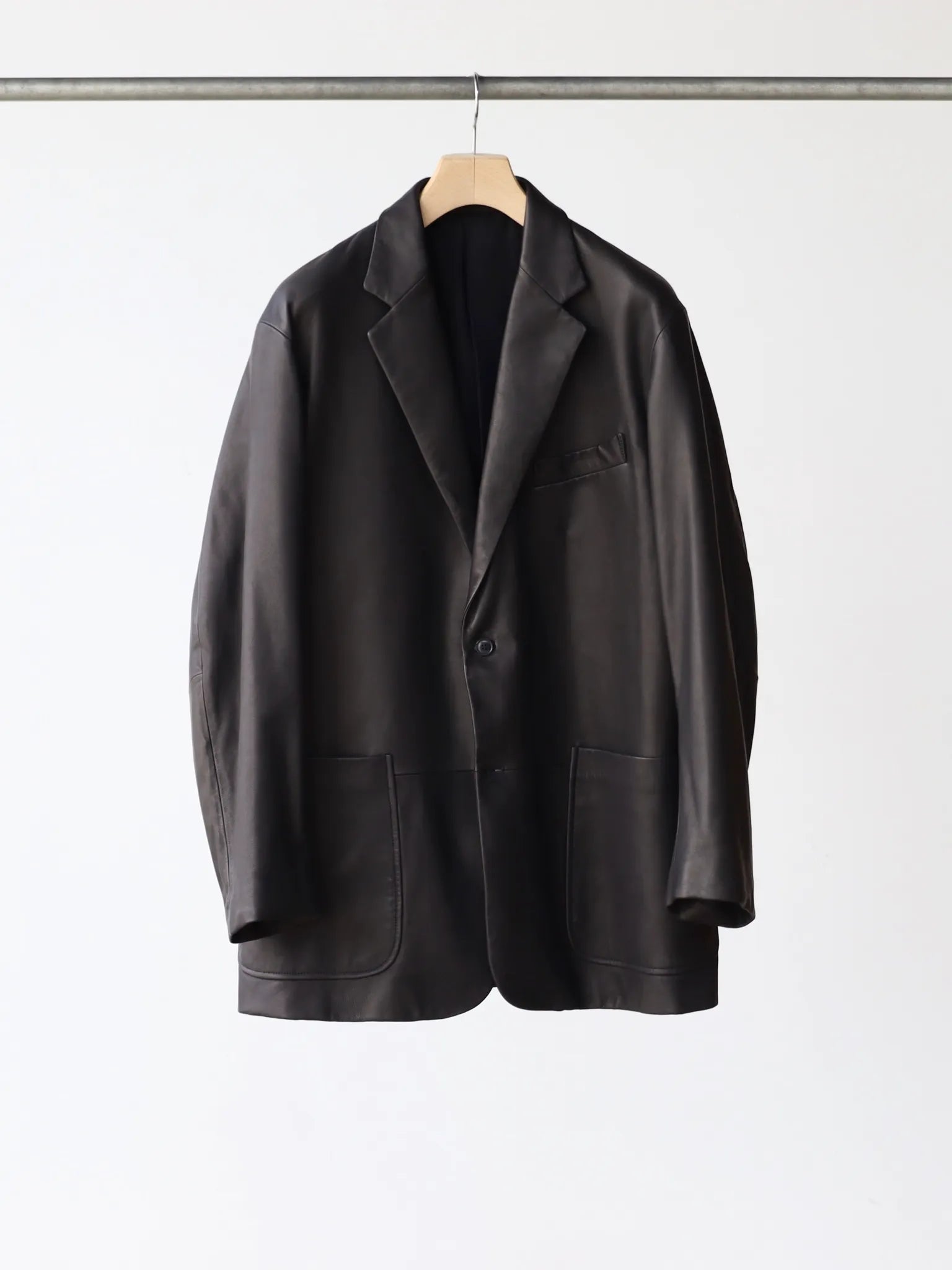 COMOLI シープスキン 2Bジャケット BLACK | CASANOVA&CO (カサノヴァ COMOLI シープスキン 2Bジャケット BLACK | CASANOVA&CO (カサノヴァ
