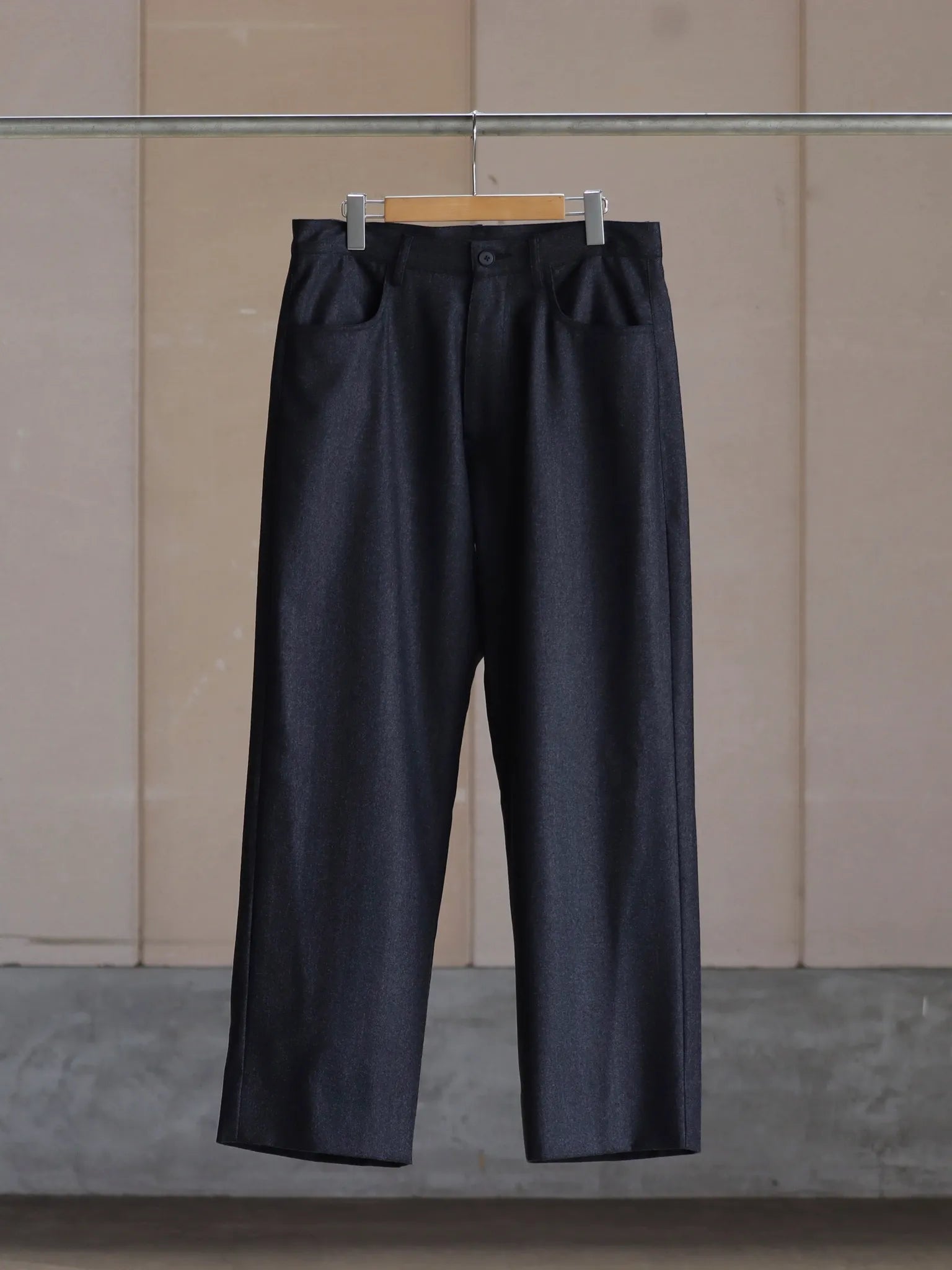 パンツ NONNOTTE 5 POCKET TROUSERS EXTRA WIDE nonnotte 5 Pockets Trousers Charcoal Top | CASANOVA&CO