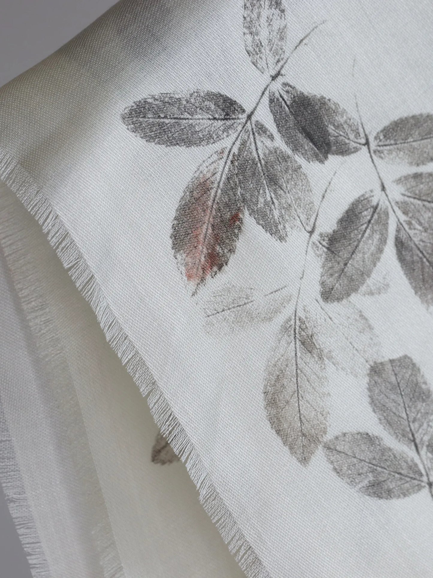 silvana-manetti-flora-nero-carbone-7