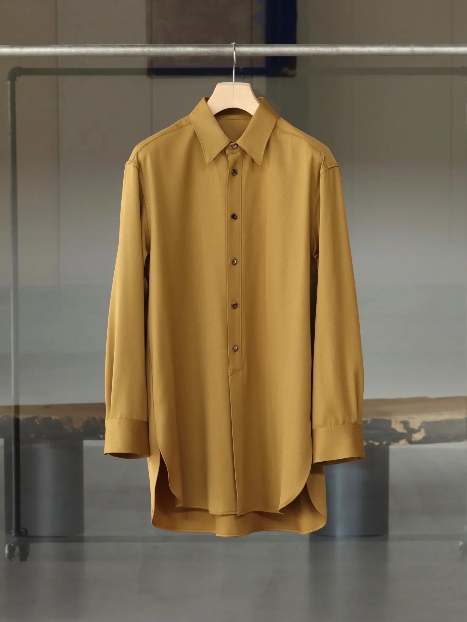 IRENISA | MIDDLE LENGTH SHIRT MUSTARD