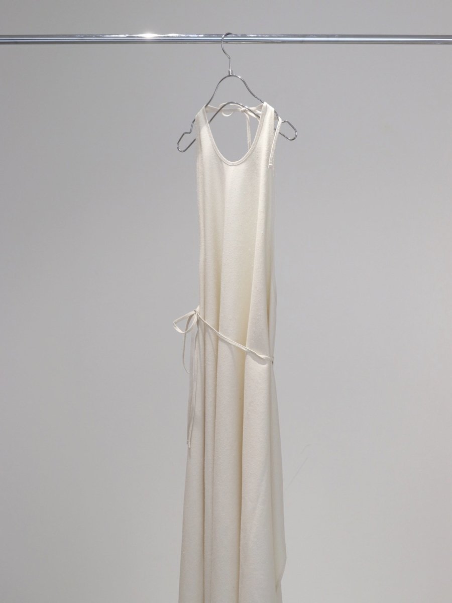 Baserange APRON DRESS OFF WHITE | CASANOVAu0026amp;CO (Casanova u0026amp; Co.)  Online Shopping Site – CASANOVAu0026CO