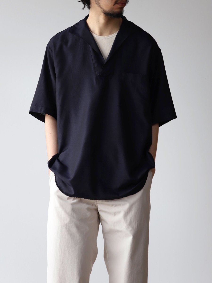 COMOLI ウールシルク スキッパー半袖シャツ NAVY | CASANOVA&CO ...