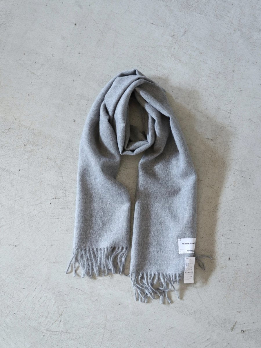 THE INOUE BROTHERS Brushed Scarf Light Gray | CASANOVA&CO