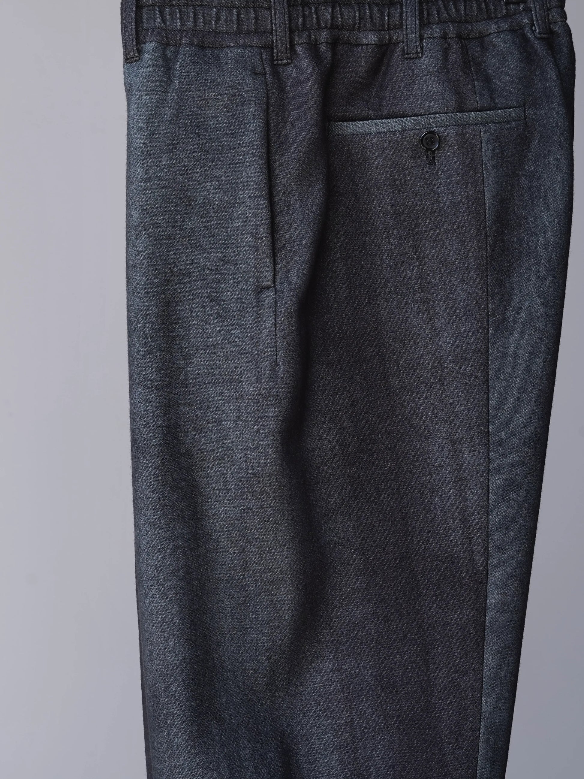 山内-アーバン染め-ワンカットイージーパンツ-urban-black-3