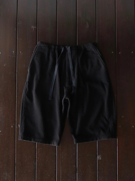 comoli-silk-pile-shorts-black-1