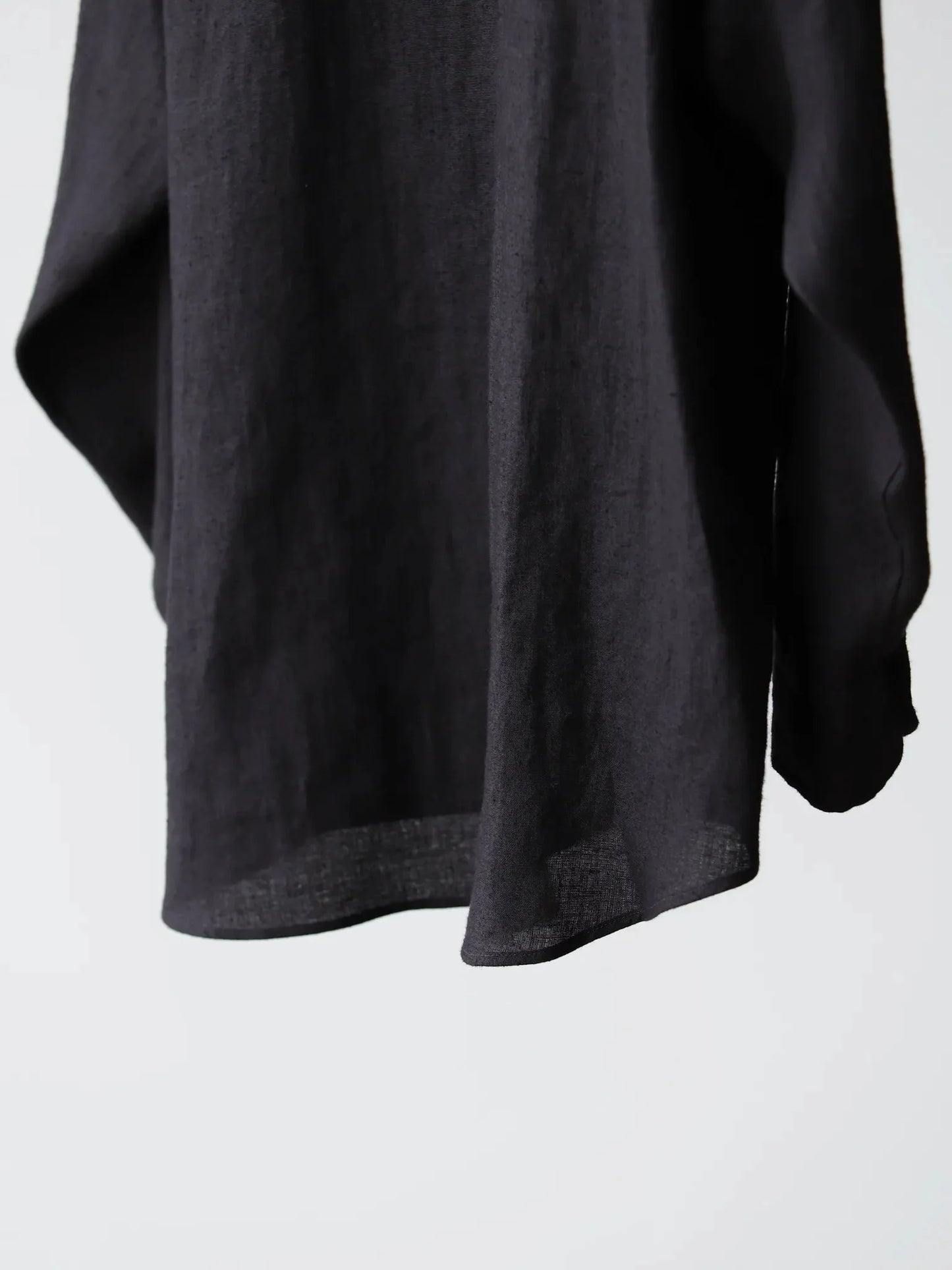 comoli-canapa-pullover-shirt-black-4