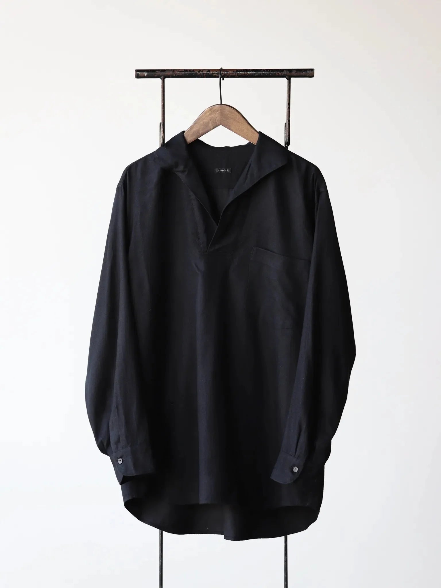 COMOLI】スキッパーシャツワンピース COMOLI (コモリ) ストライプ
