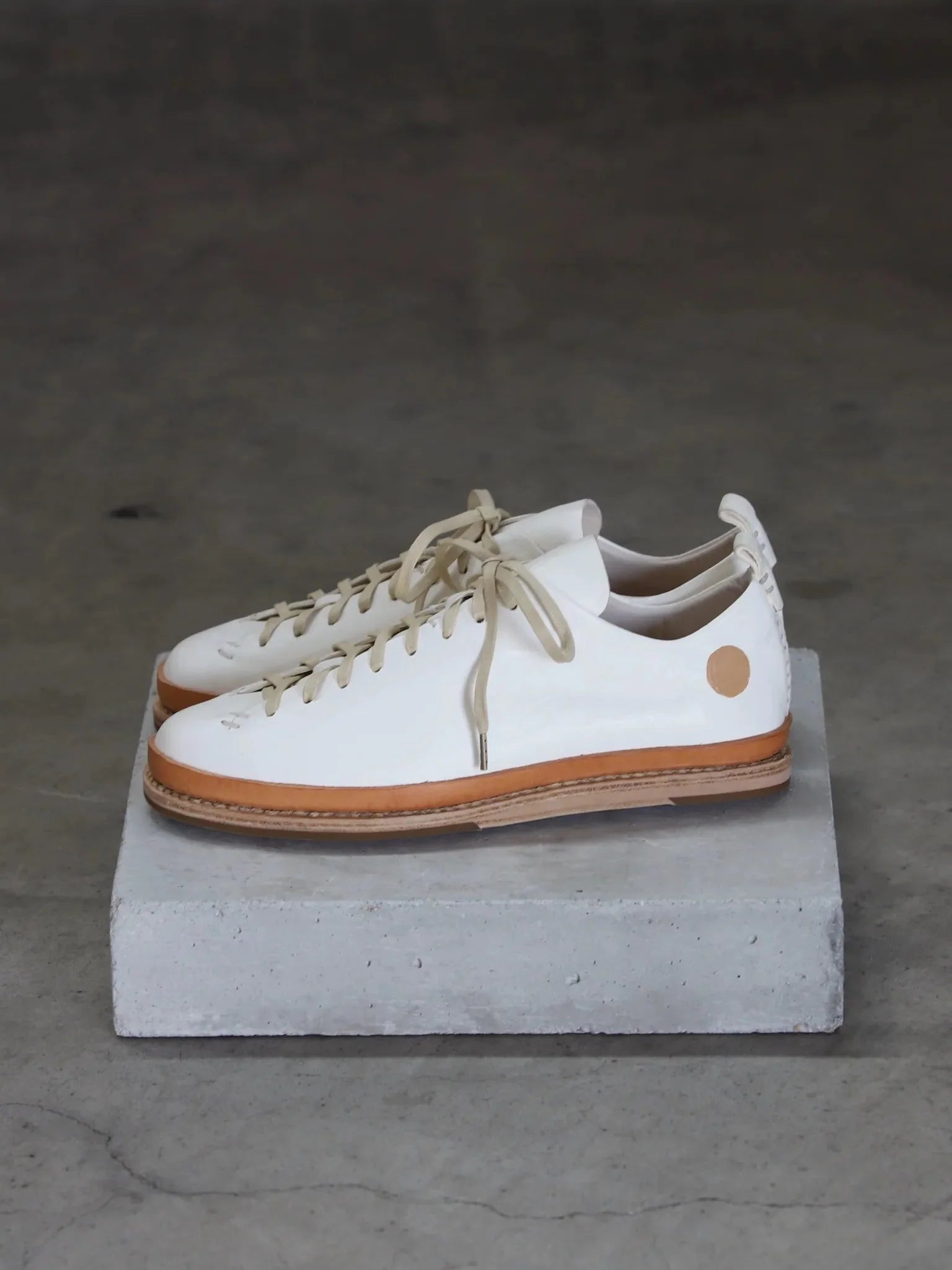 feit-goodyear-low-white-3