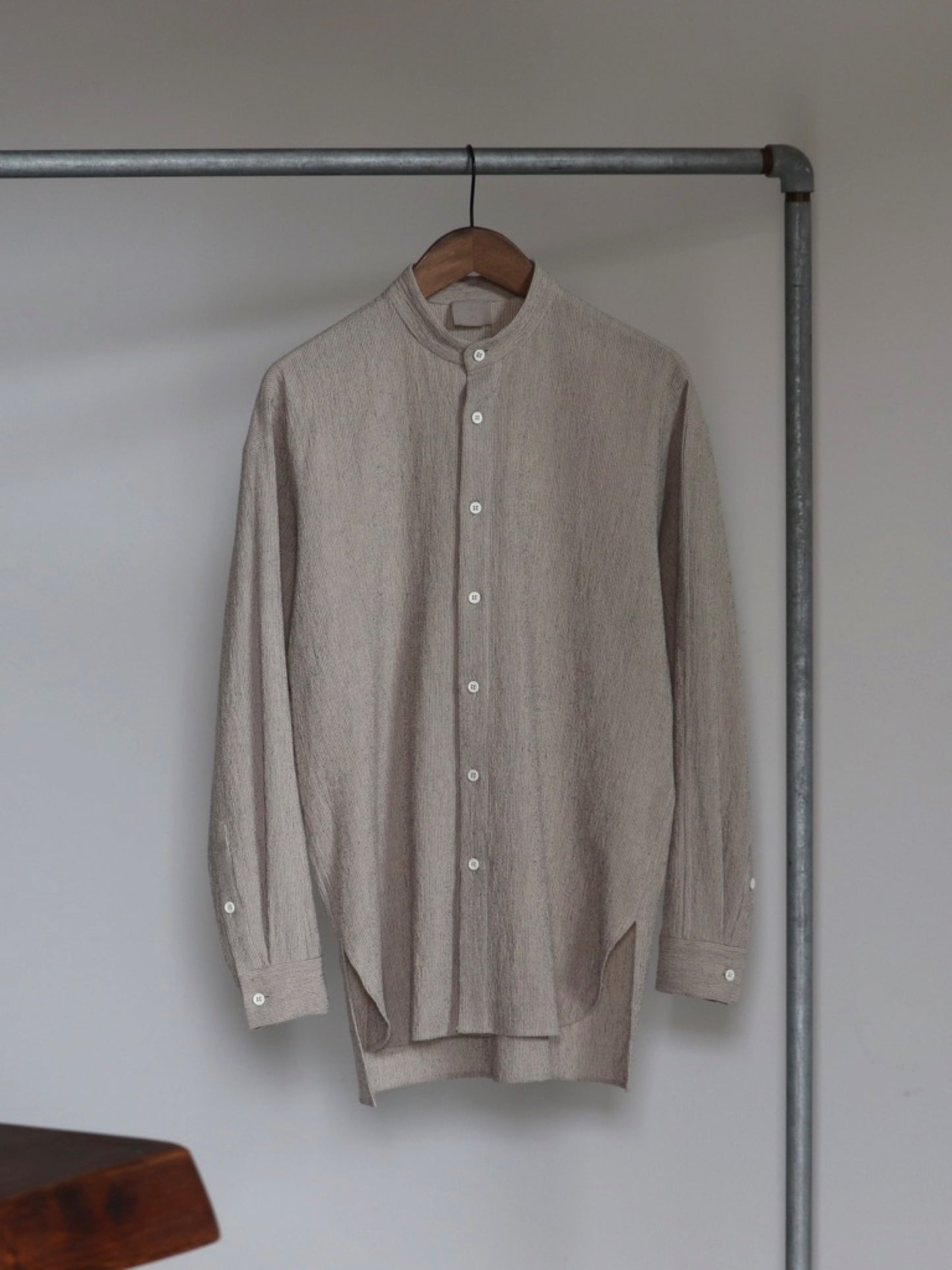 yamauchi-cotton-boyle-stripe-shirts-beige-1