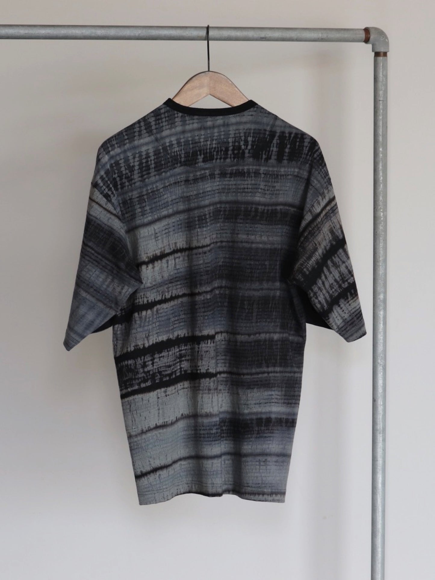 yamauchi-ennsyuku-linen-knit-tshirt-sibori-black-2