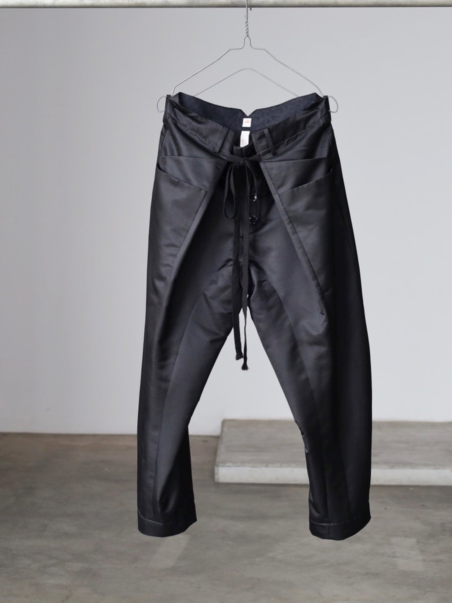 seventyfive | 6-Pocket Tapered Trousers 브라운 올리브