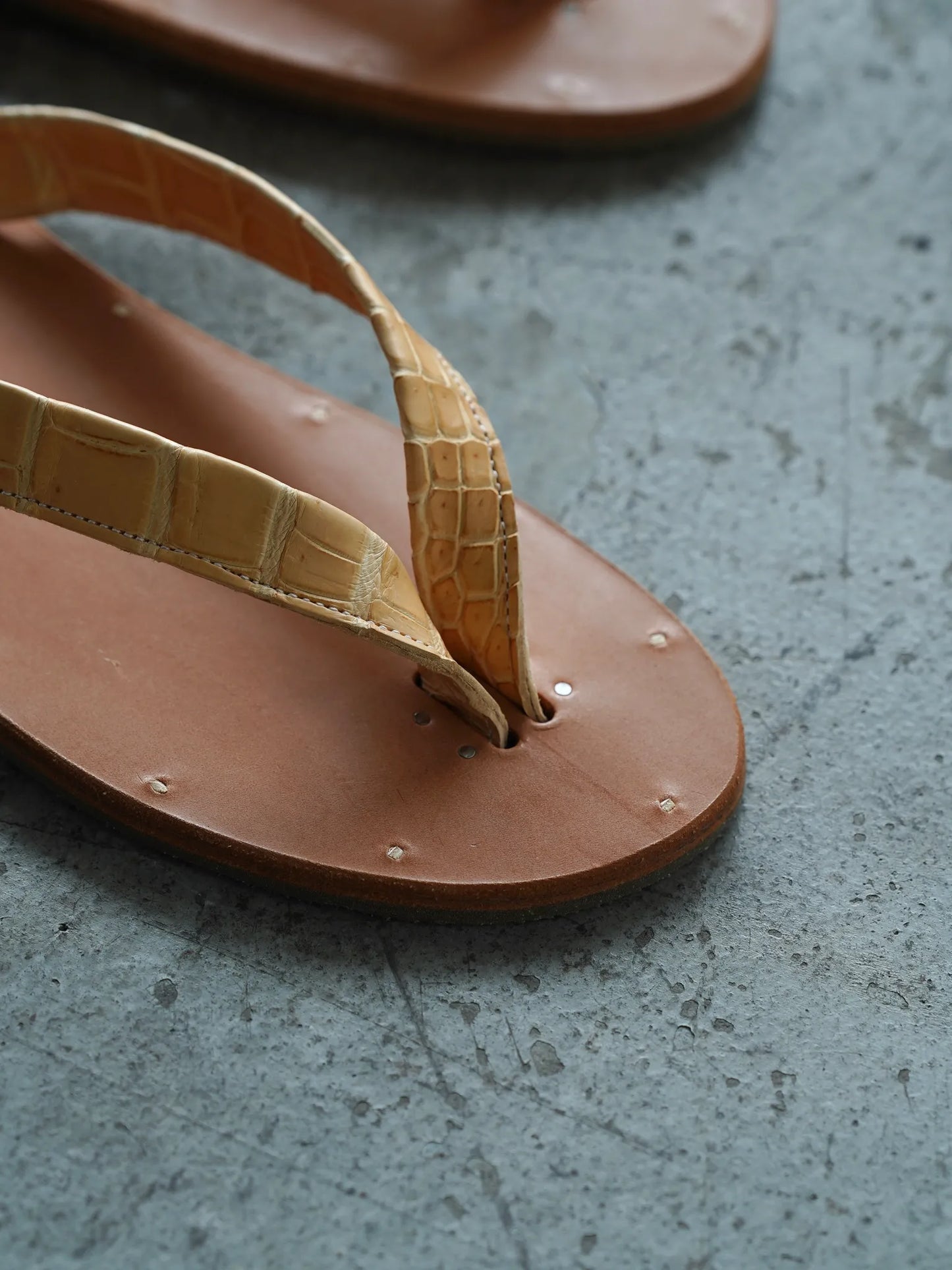 PETROSOLAUM | B-sandals natural
