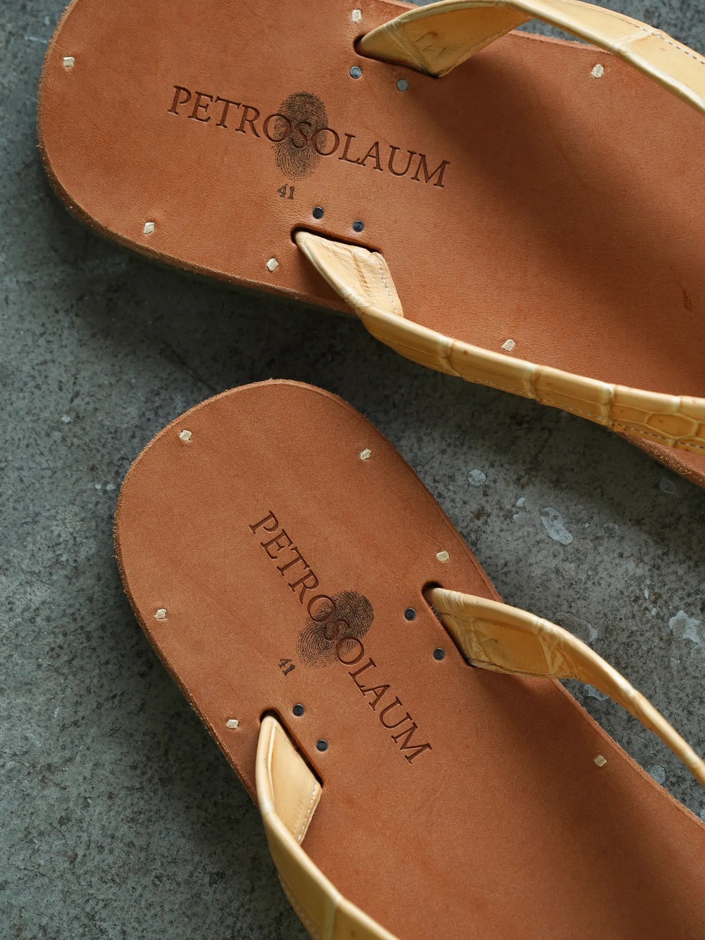 PETROSOLAUM | B-sandals natural