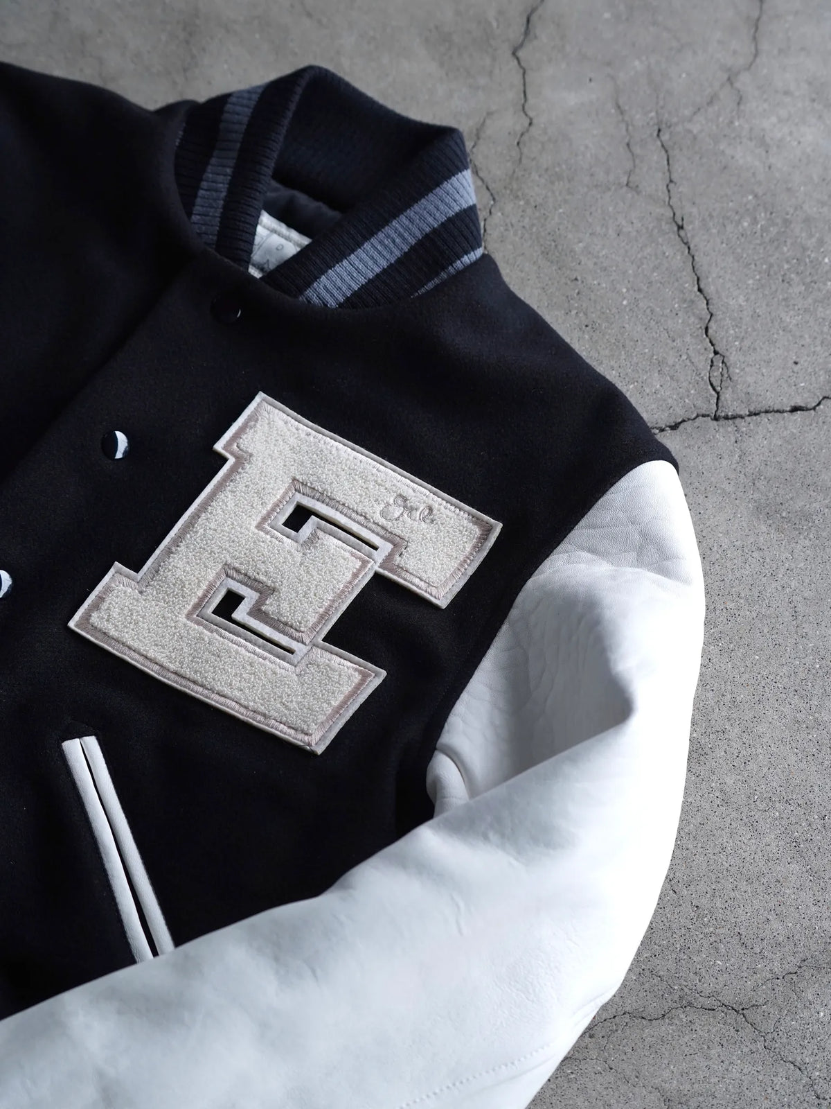 ERL | VARSITY JACKET BLACK