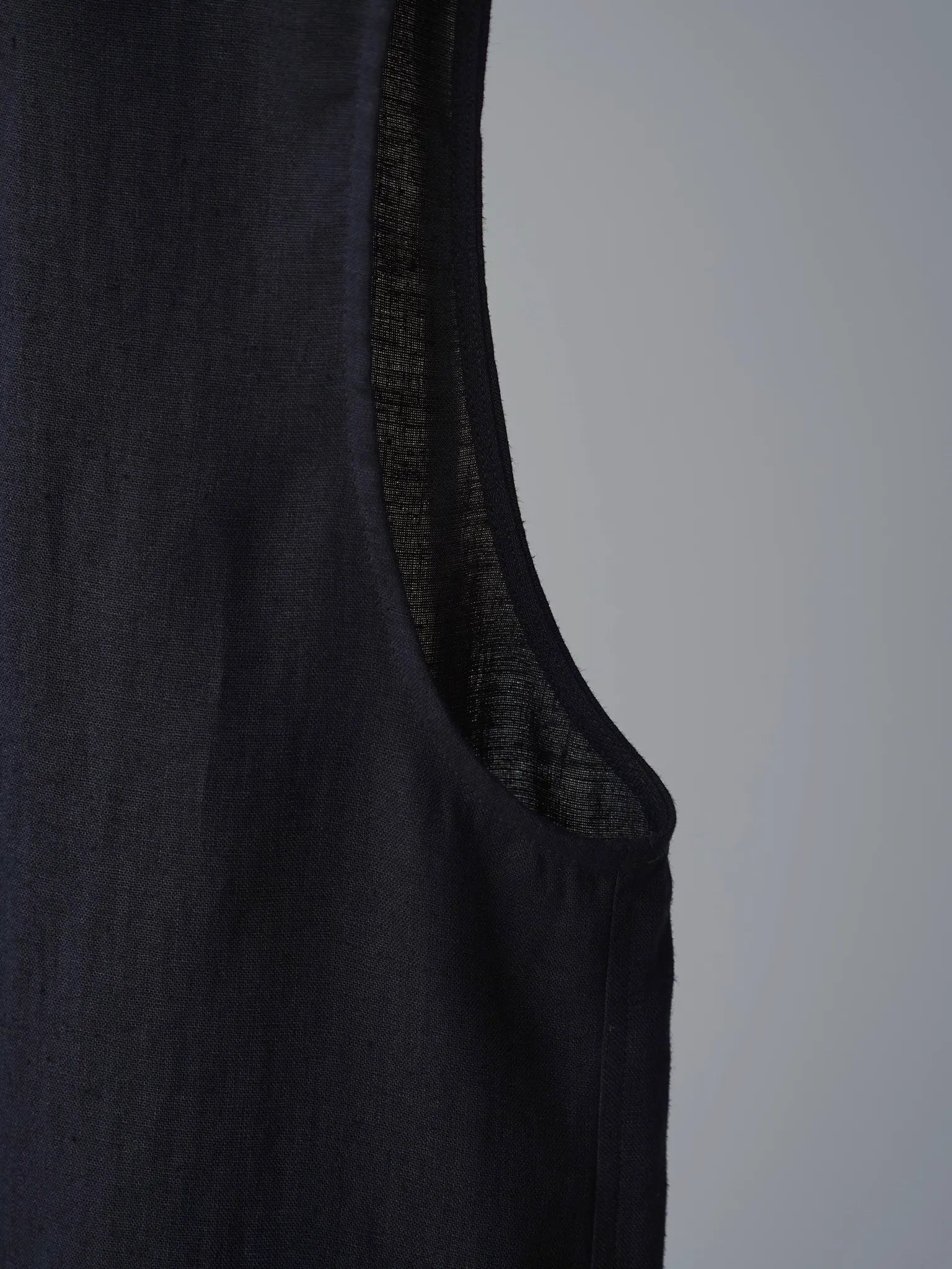 COMOLI Canapa Vest Black | CASANOVA&CO Online Store COMOLI Canapa Vest Black | CASANOVA&CO Online Store