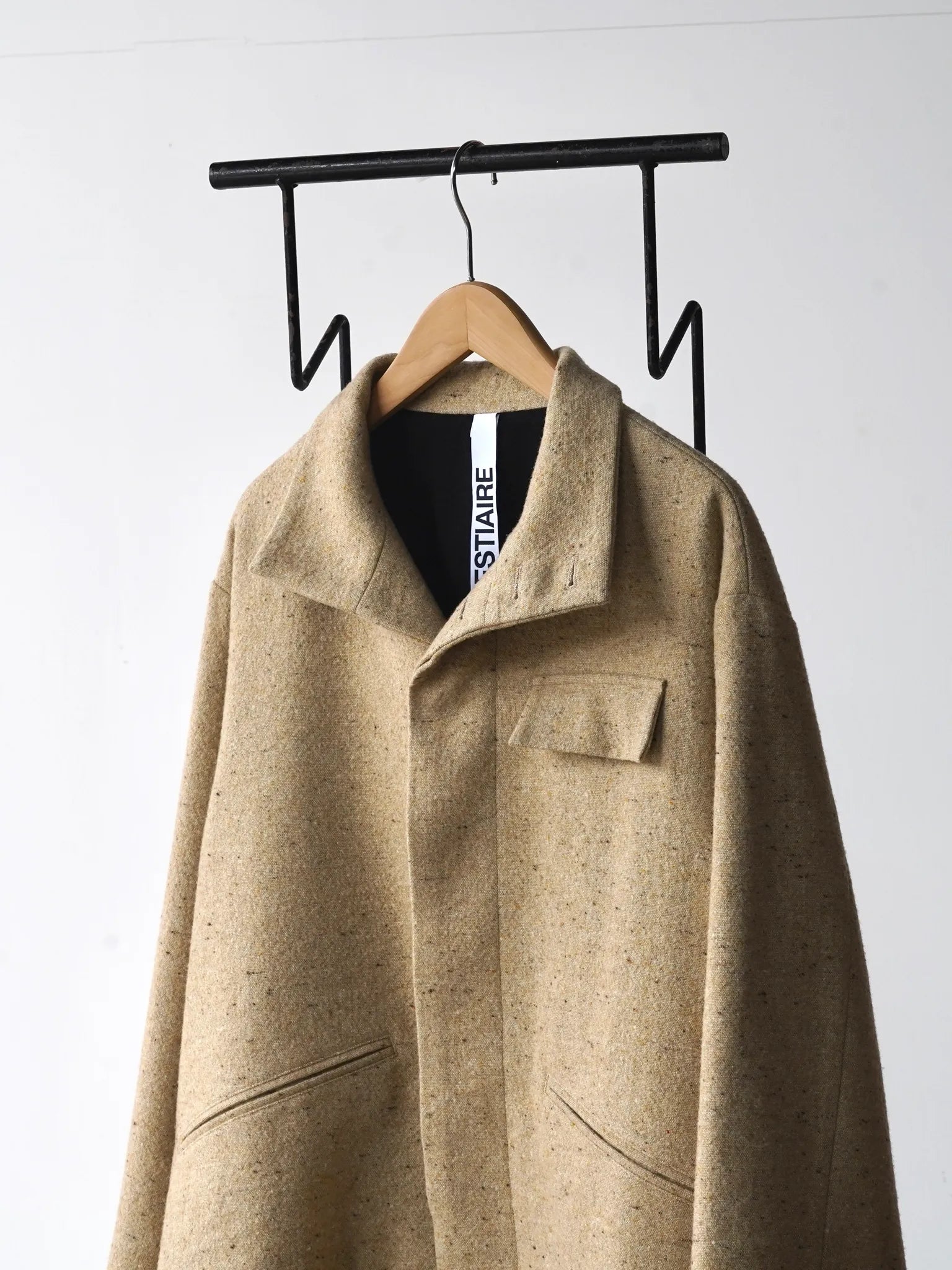 bestiaire-over-jacket-beige-3