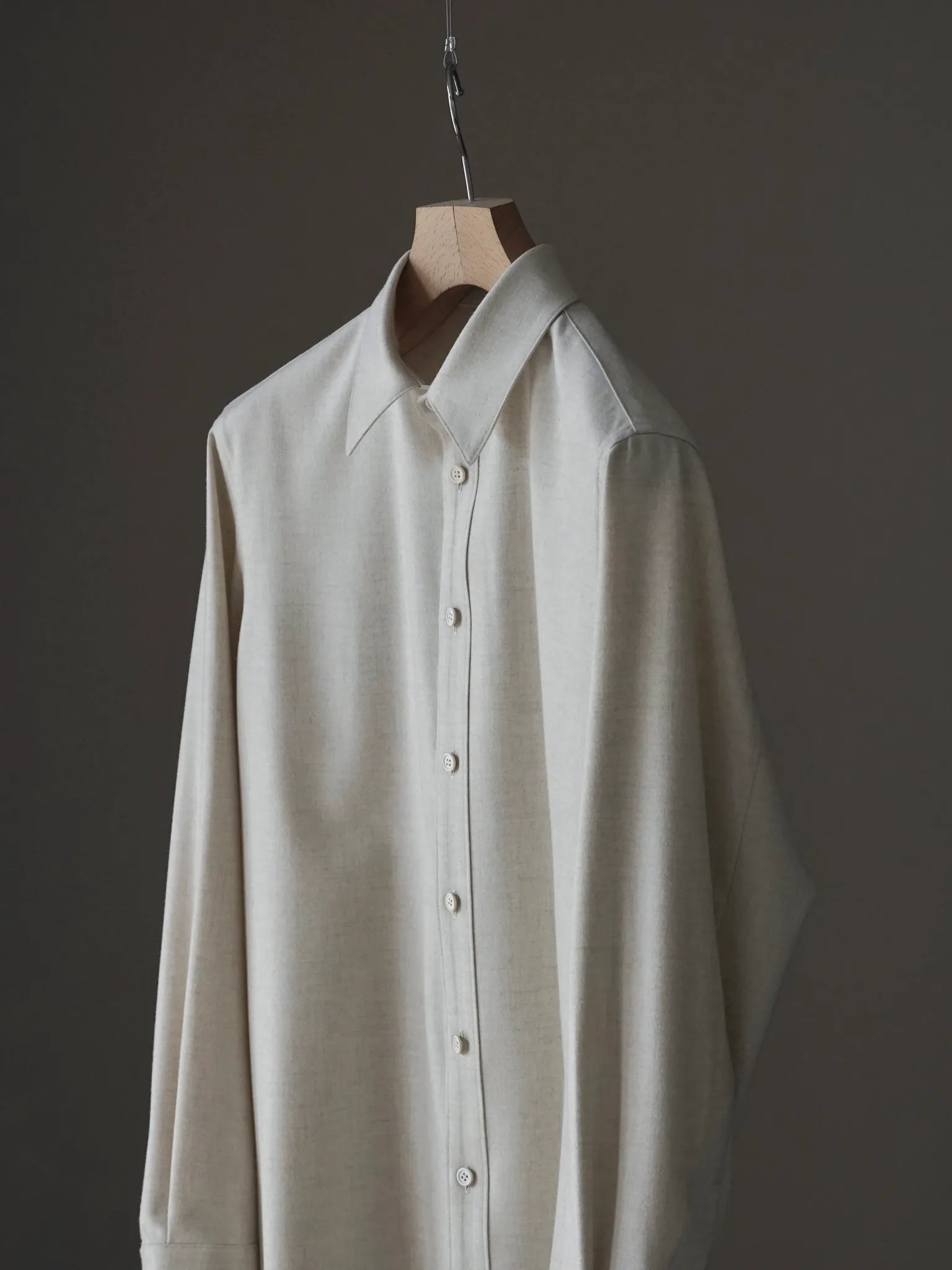 山内-ブルーフォックス-ノーミュールシングウール-スタンダードシャツ-fox-white-5