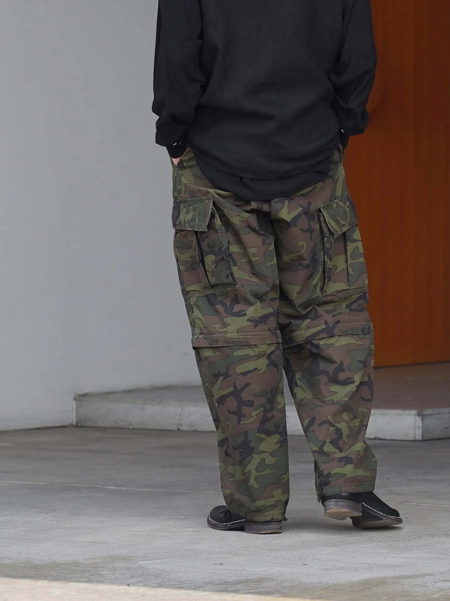 COMOLI CAMO Convertible 6P Pants CAMO | CASANOVA&CO Online Store COMOLI CAMO Convertible 6P Pants CAMO | CASANOVA&CO Online Store