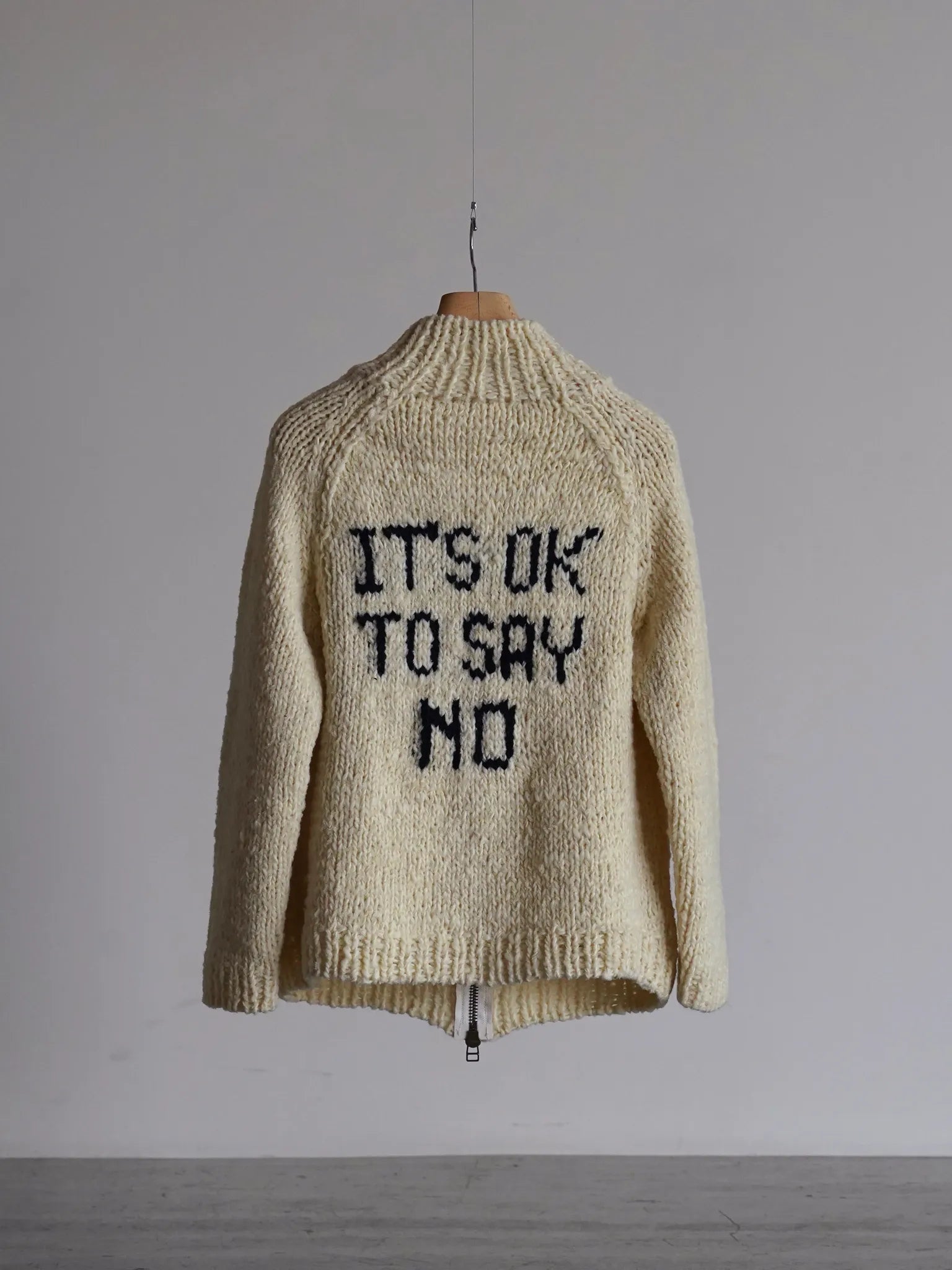 kakan-kite-drivers-cowichan-white-3