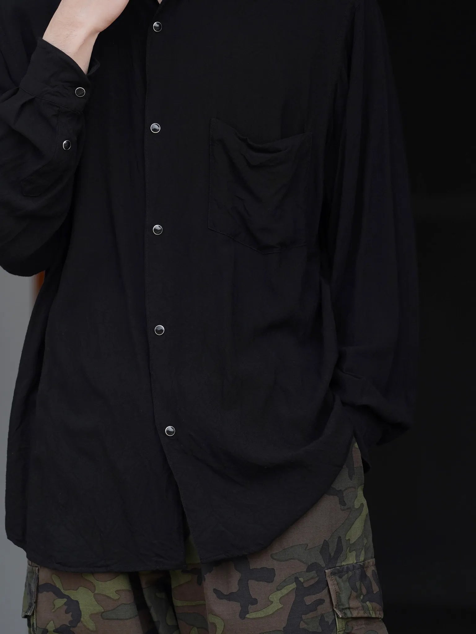 COMOLI レーヨン コモリシャツ BLACK | CASANOVA&CO (カサノヴァアンド COMOLI レーヨン コモリシャツ BLACK | CASANOVA&CO (カサノヴァアンド
