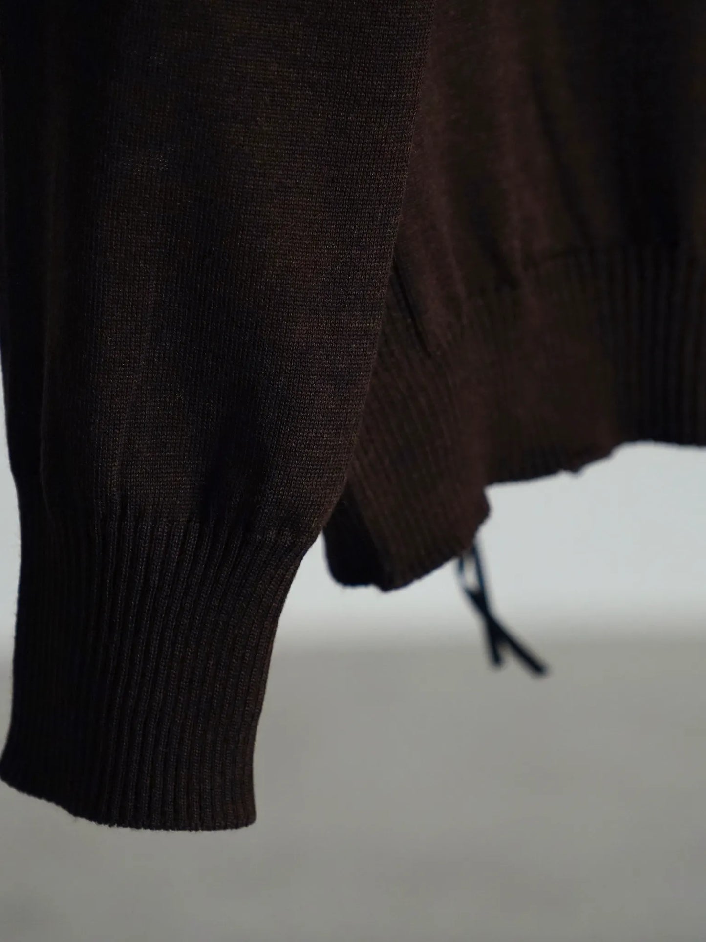 kakan-wg-zip-cardigan-dark-brown-3