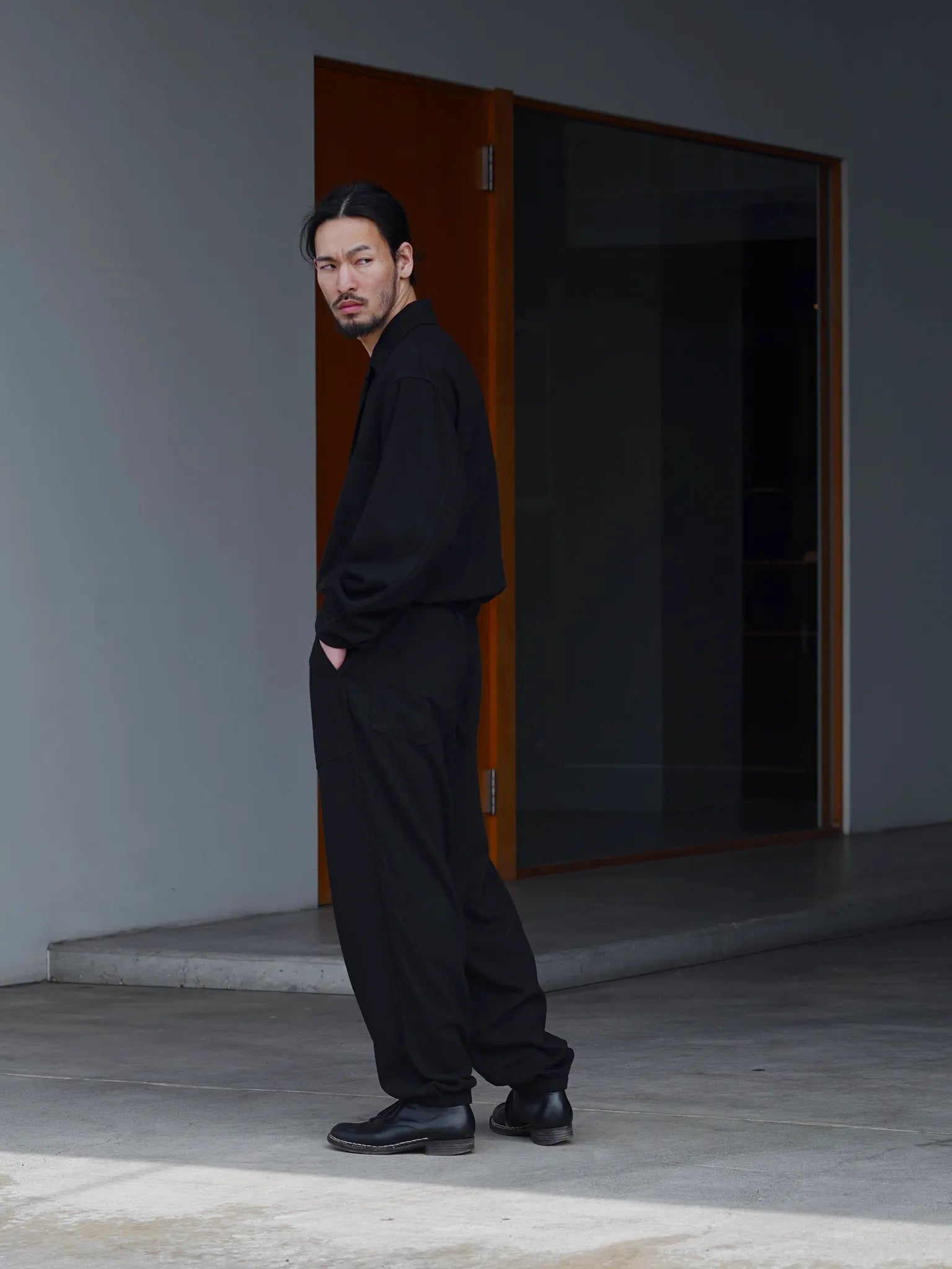 COMOLI シルクネップ オールインワン BLACK | CASANOVA&CO (カサノヴァ COMOLI シルクネップ オールインワン BLACK | CASANOVA&CO (カサノヴァ