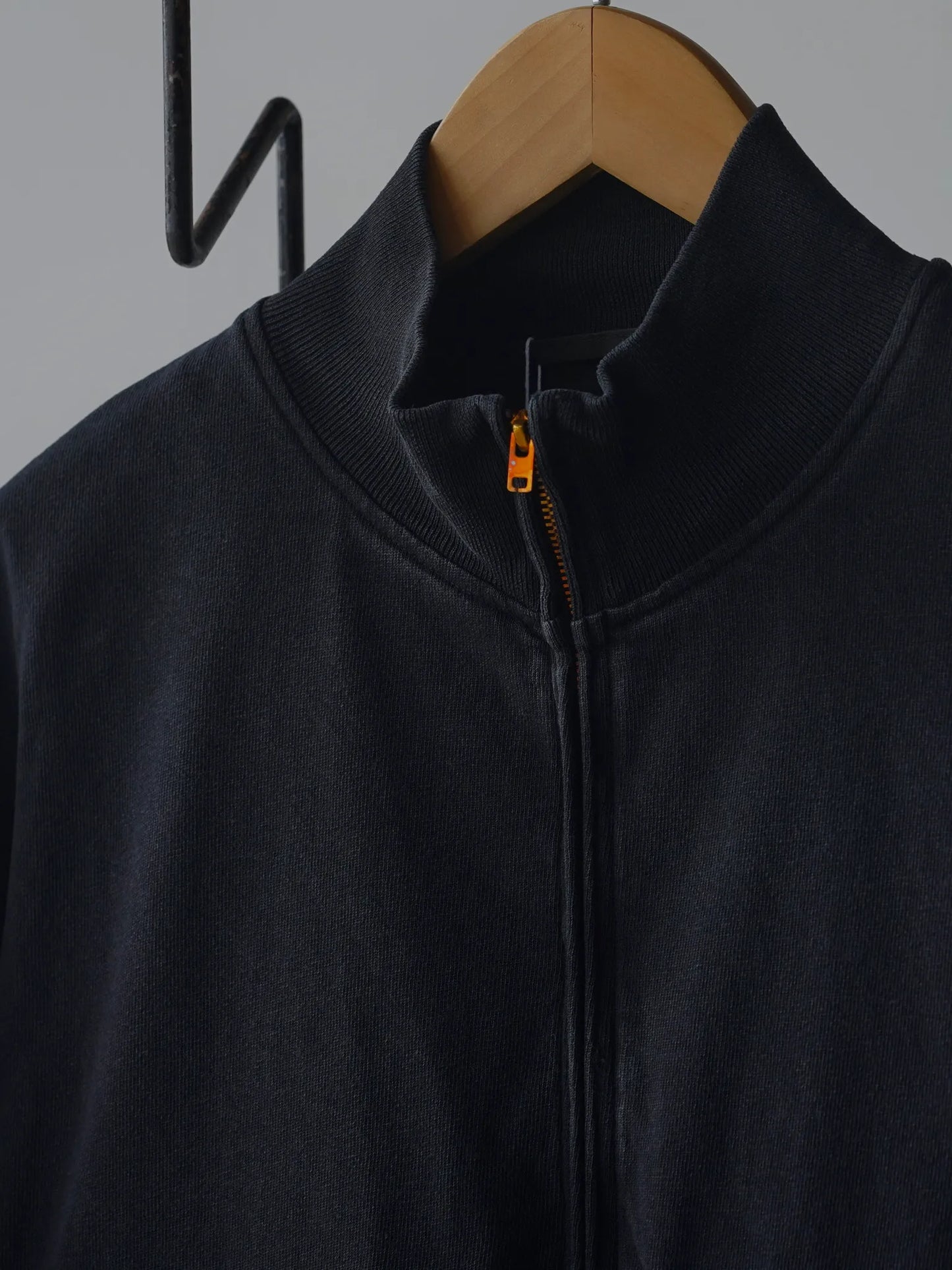 comoli-コットンジャージ-g8ジャケット-black-3