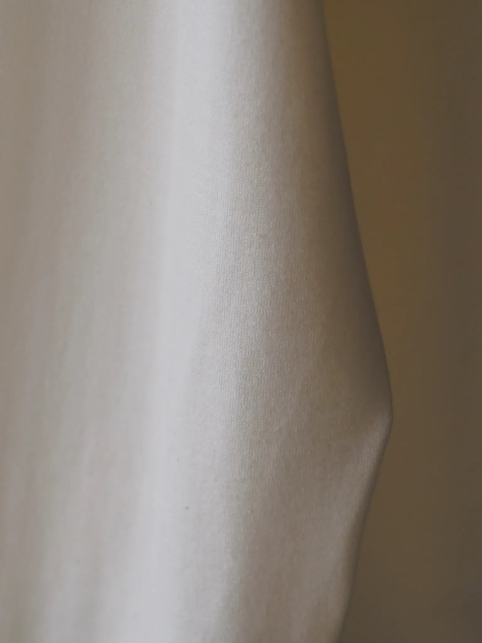 calmlence-mock-neck-ls-t-shirt-owht-4