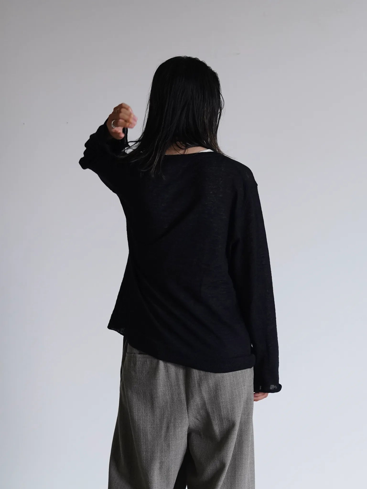 kakan-crewneck-mohair-pullover-black-6