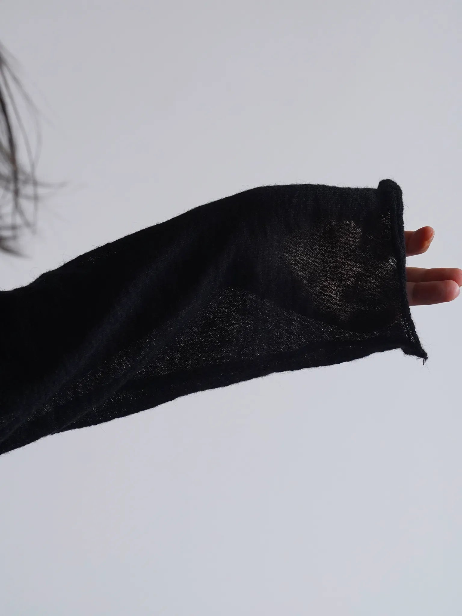 kakan-crewneck-mohair-pullover-black-8