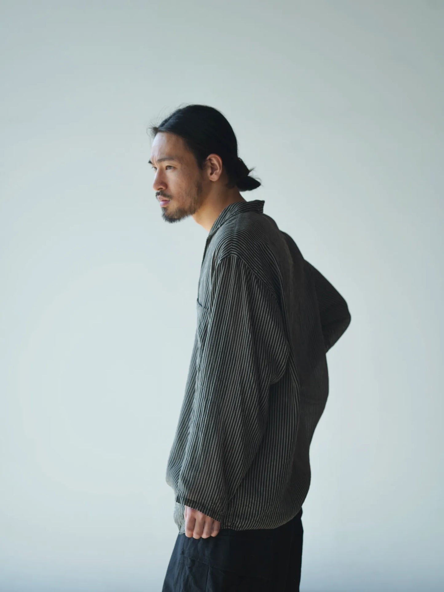 comoli-ストライプ-スキッパーシャツ-stripe-4