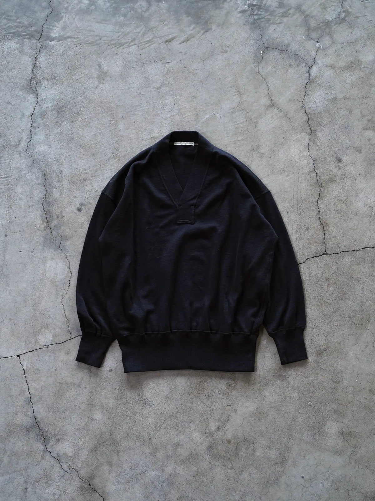 olde-homesteader-y-neck-long-sleeve-black-1