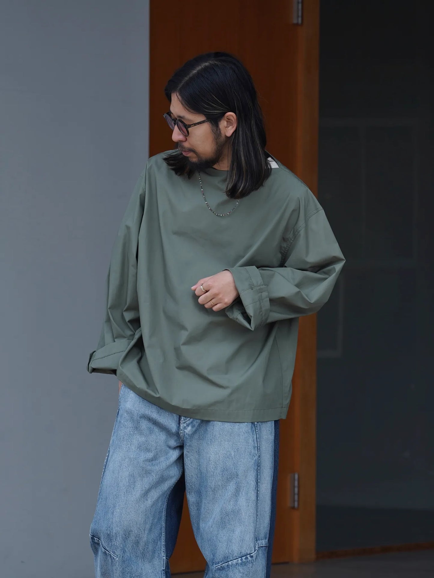 nonnotte-draping-big-basque-shirt-basil-8