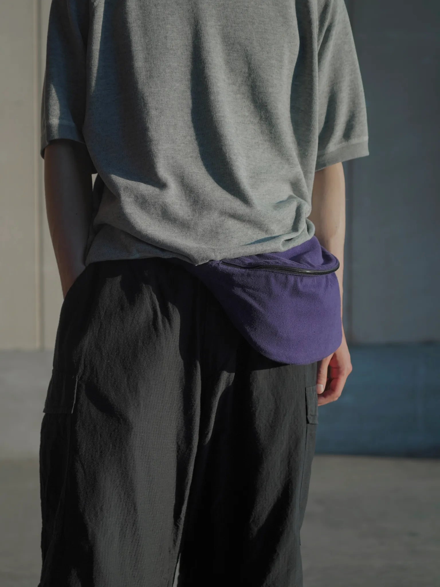 COMOLI シルクネップ ウエストバッグ PURPLE | CASANOVA&CO COMOLI シルクネップ ウエストバッグ PURPLE | CASANOVA&CO