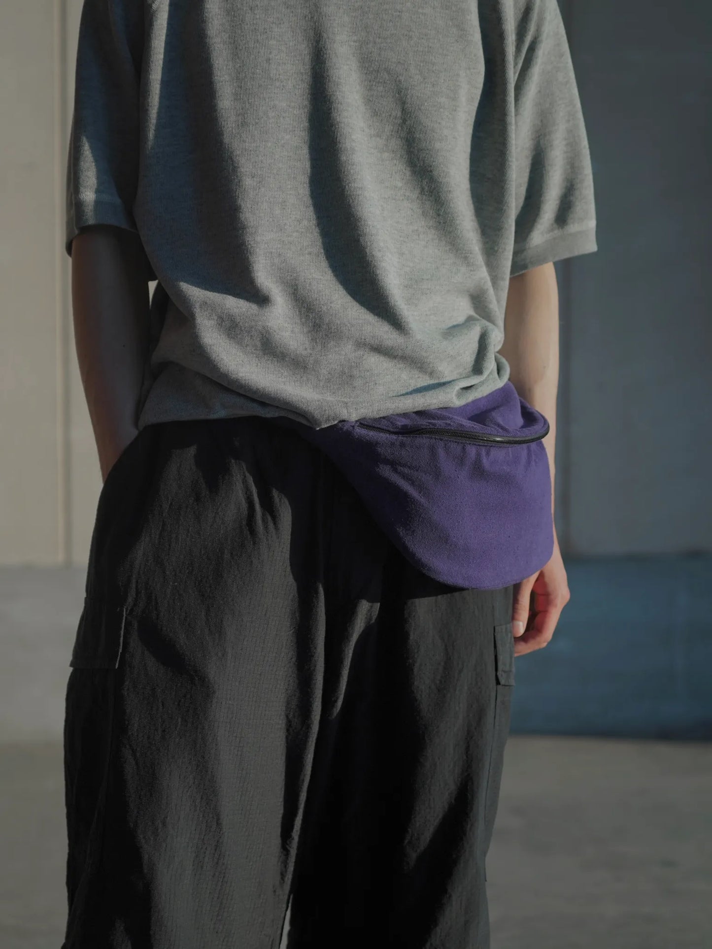 COMOLI シルクネップ ウエストバッグ PURPLE | CASANOVA&CO